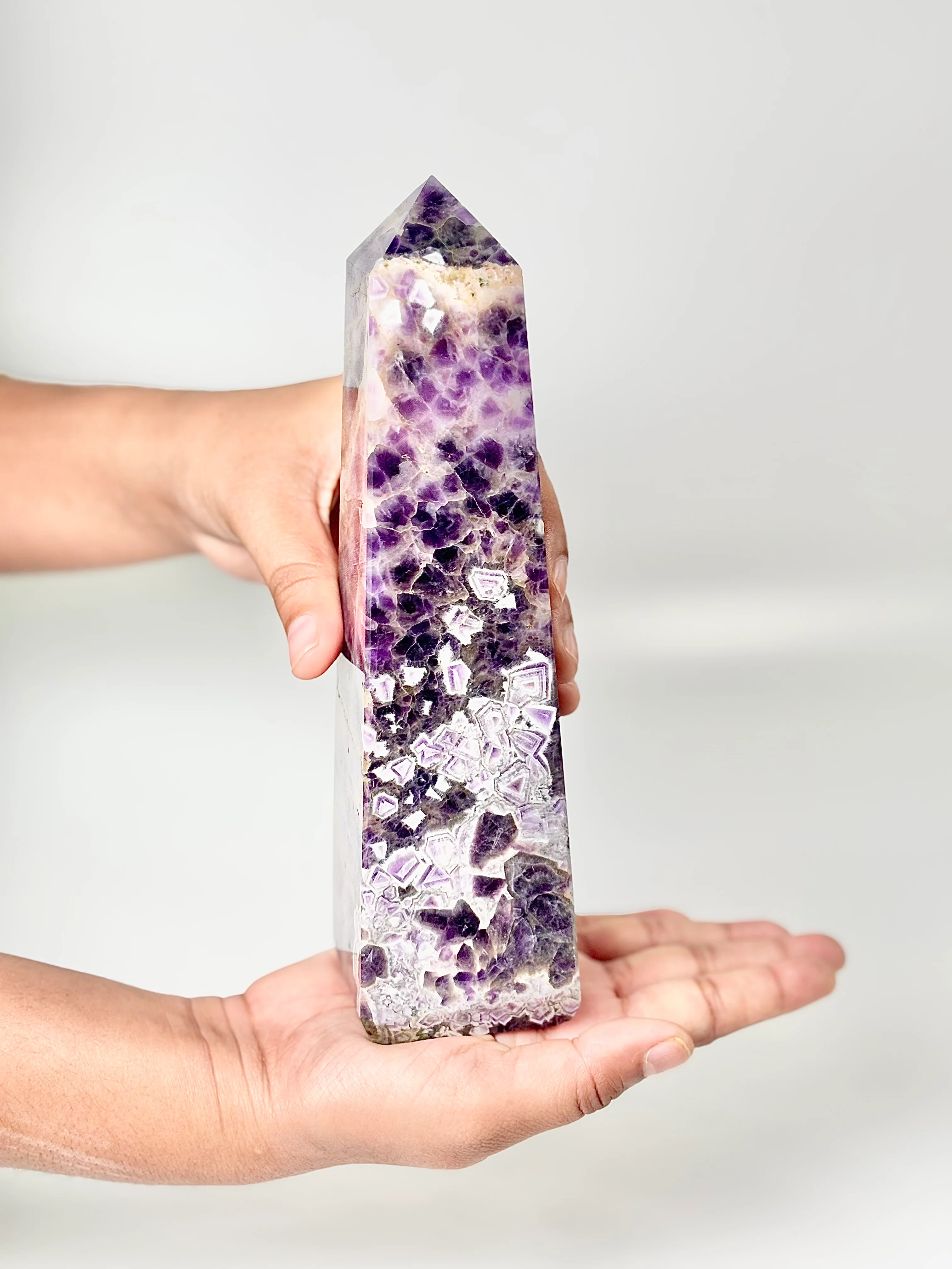 Four Facet Chevron Amethyst Tower – 870g - Amplified Intuition & Focused Healing - Image 5