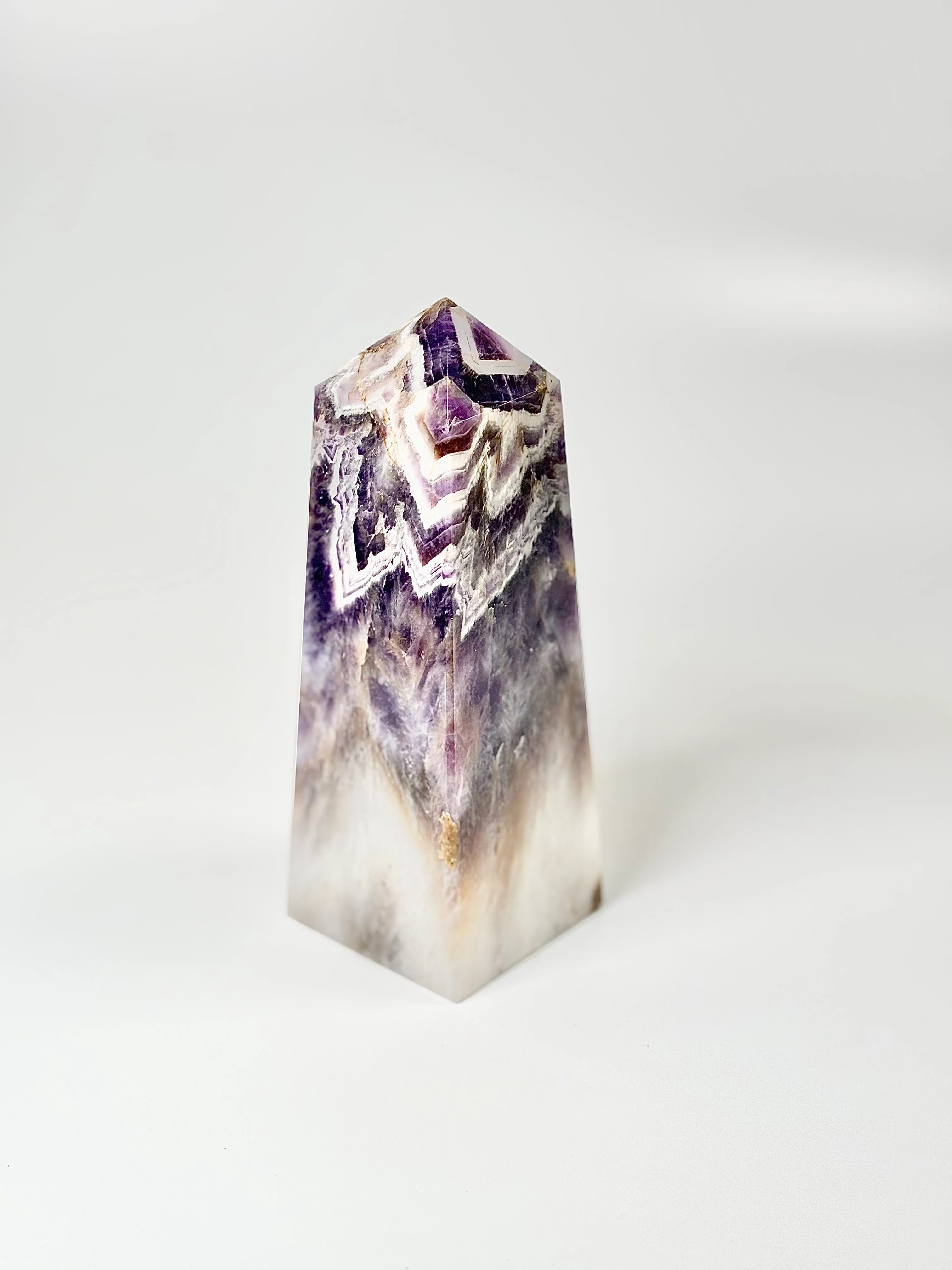 Four Facet Chevron Amethyst Tower – 830g - Amplified Intuition & Focused Healing - Image 5