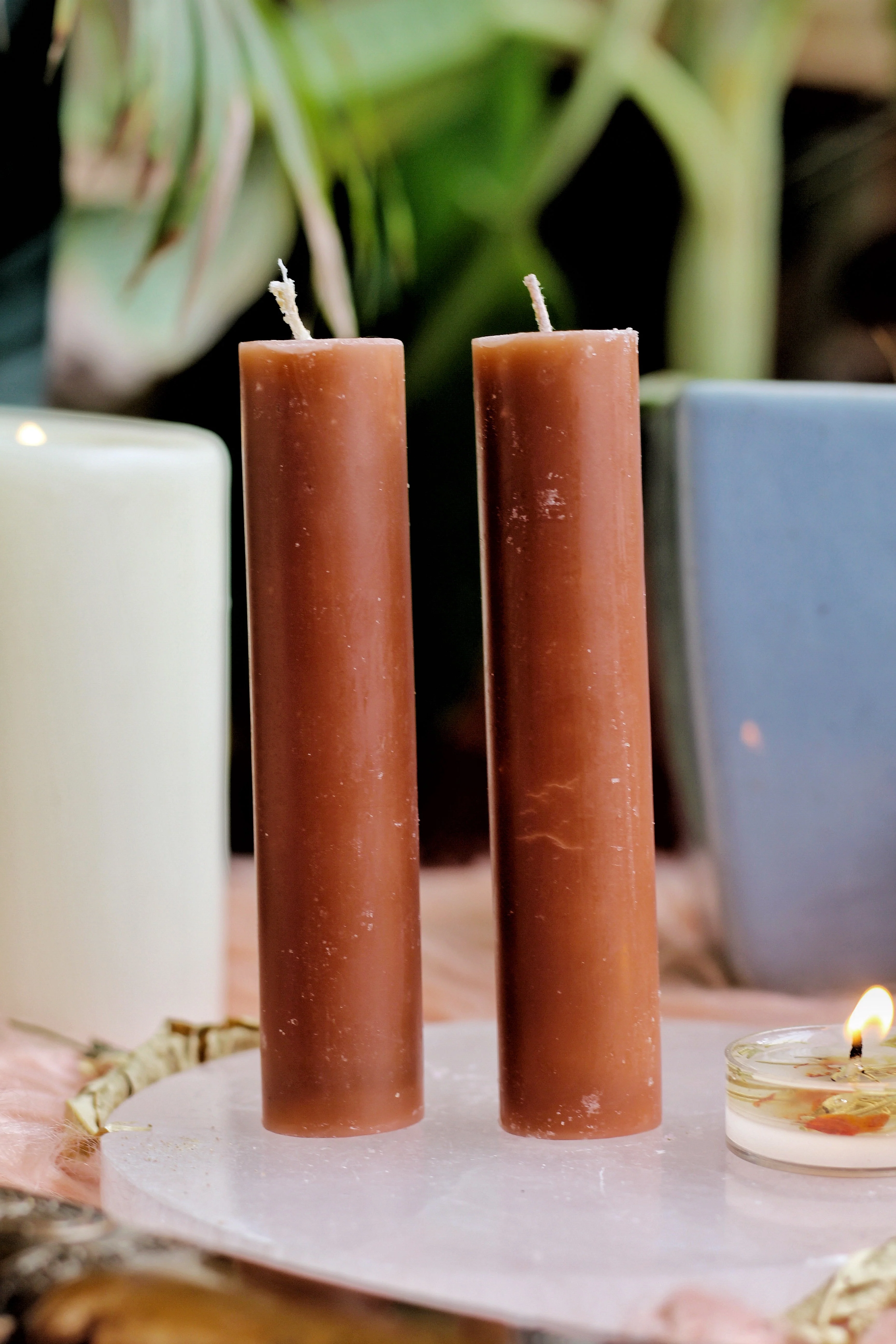 Brown Thick Candle - Image 3