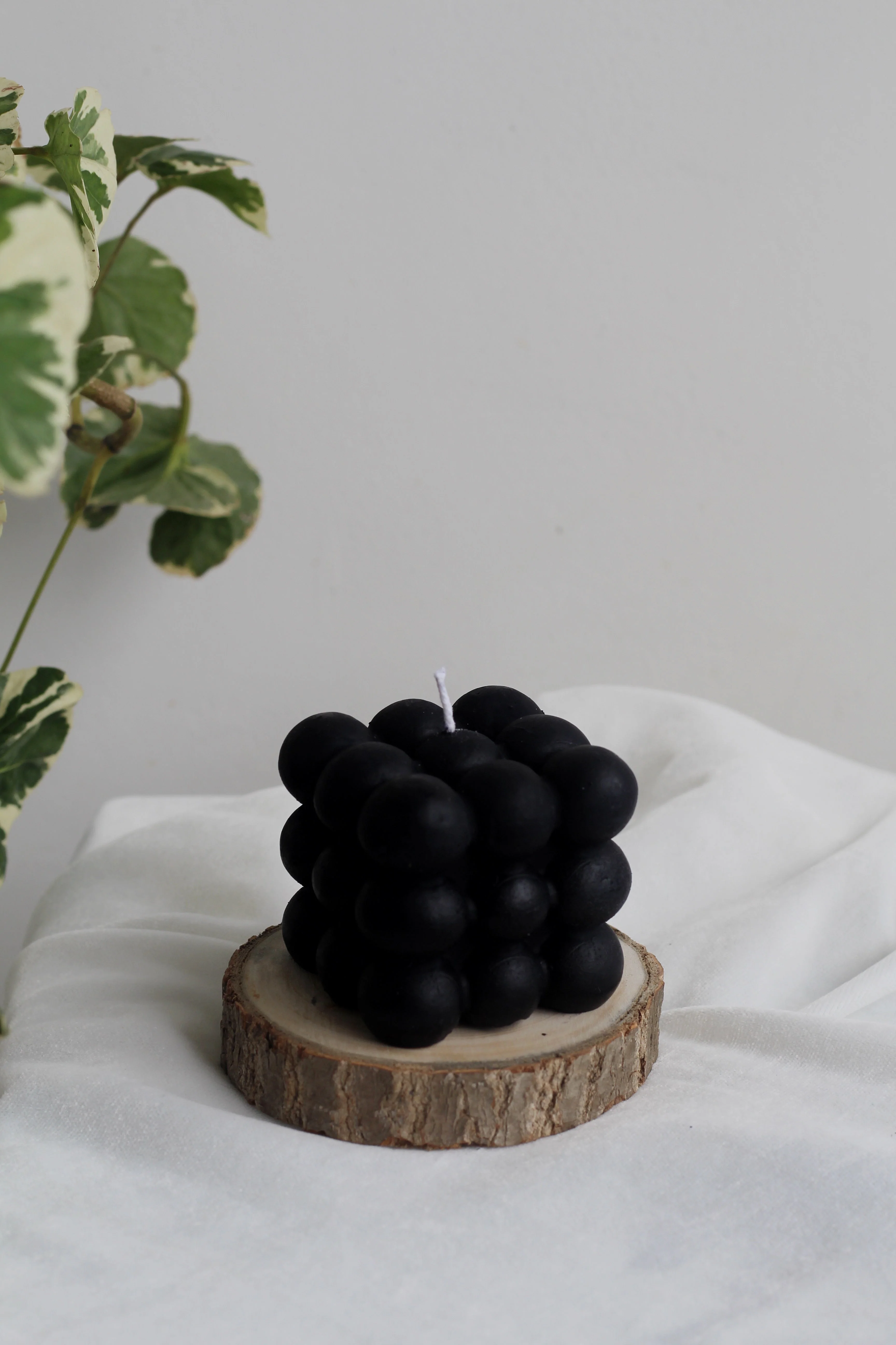 Black Cloud Bubble Soy Candle | Pack Of 3 - Image 2