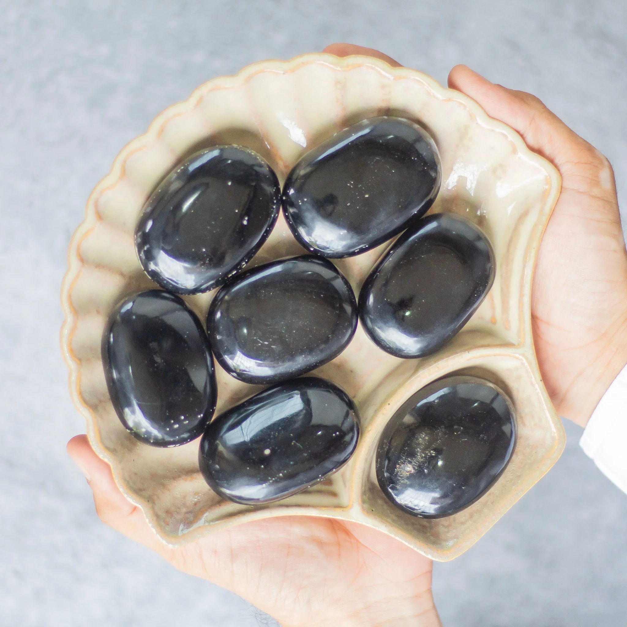 Black Obsidian Palmstone - Image 4