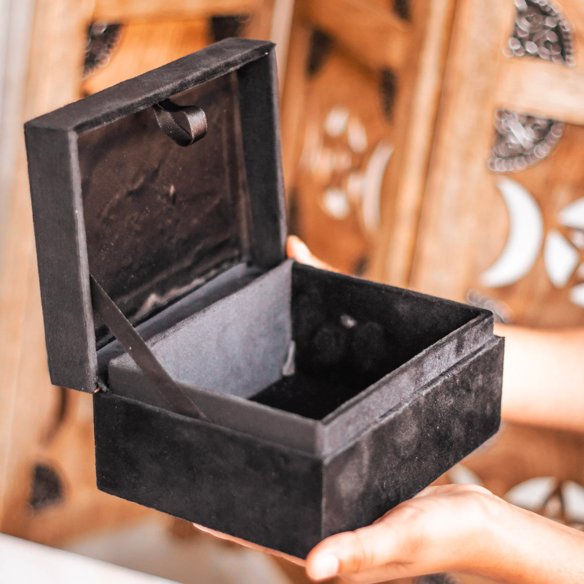 Black Velvet Box | Small Size - Image 4