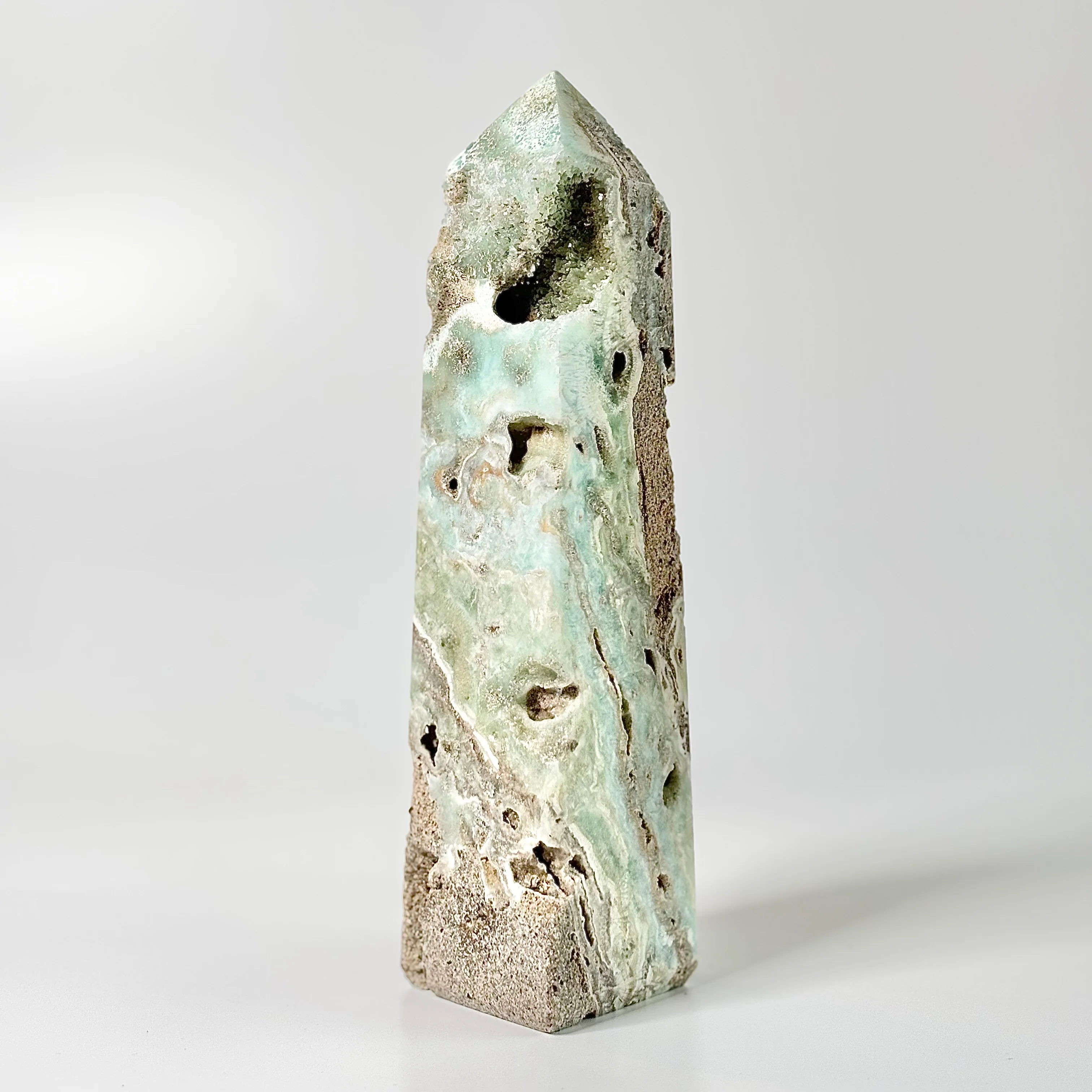 Blue Aragonite Four-Facet Tower 795 Gm – Calming Energy & Emotional Healing - Image 3