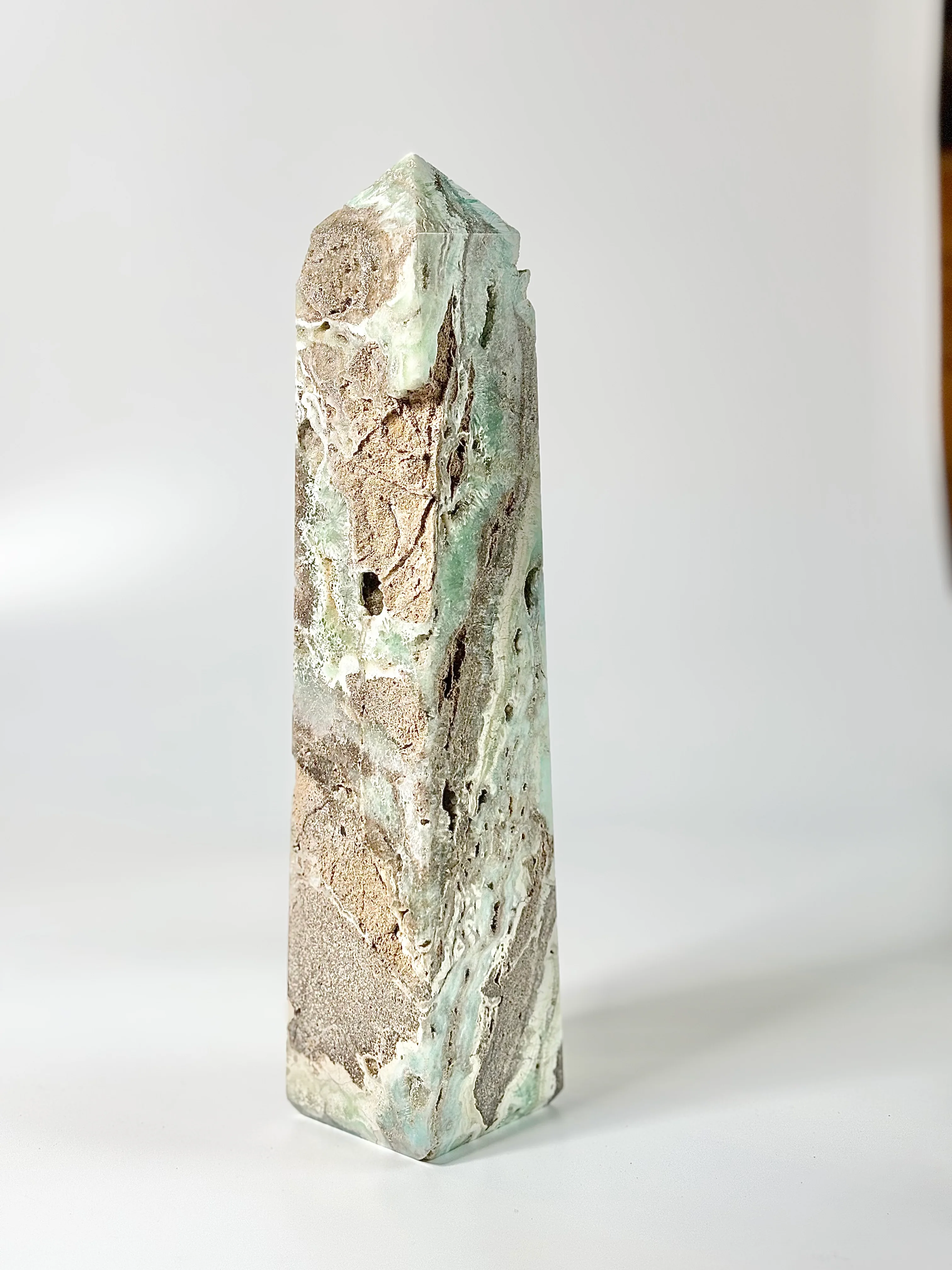 Blue Aragonite Four-Facet Tower 1.8 Kg – Calming Energy & Emotional Healing - Image 5