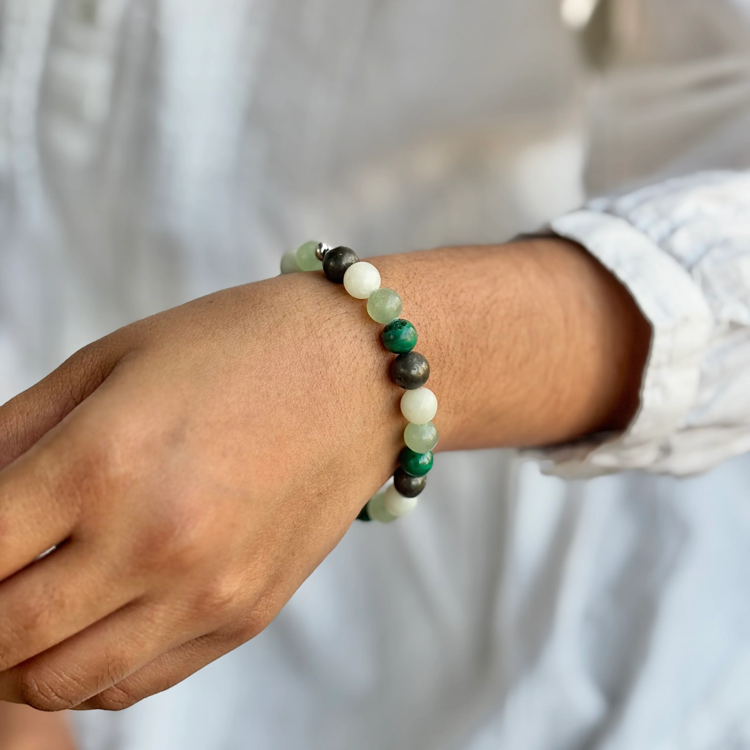 Bracelet associated with Luck & Growth - Image 4