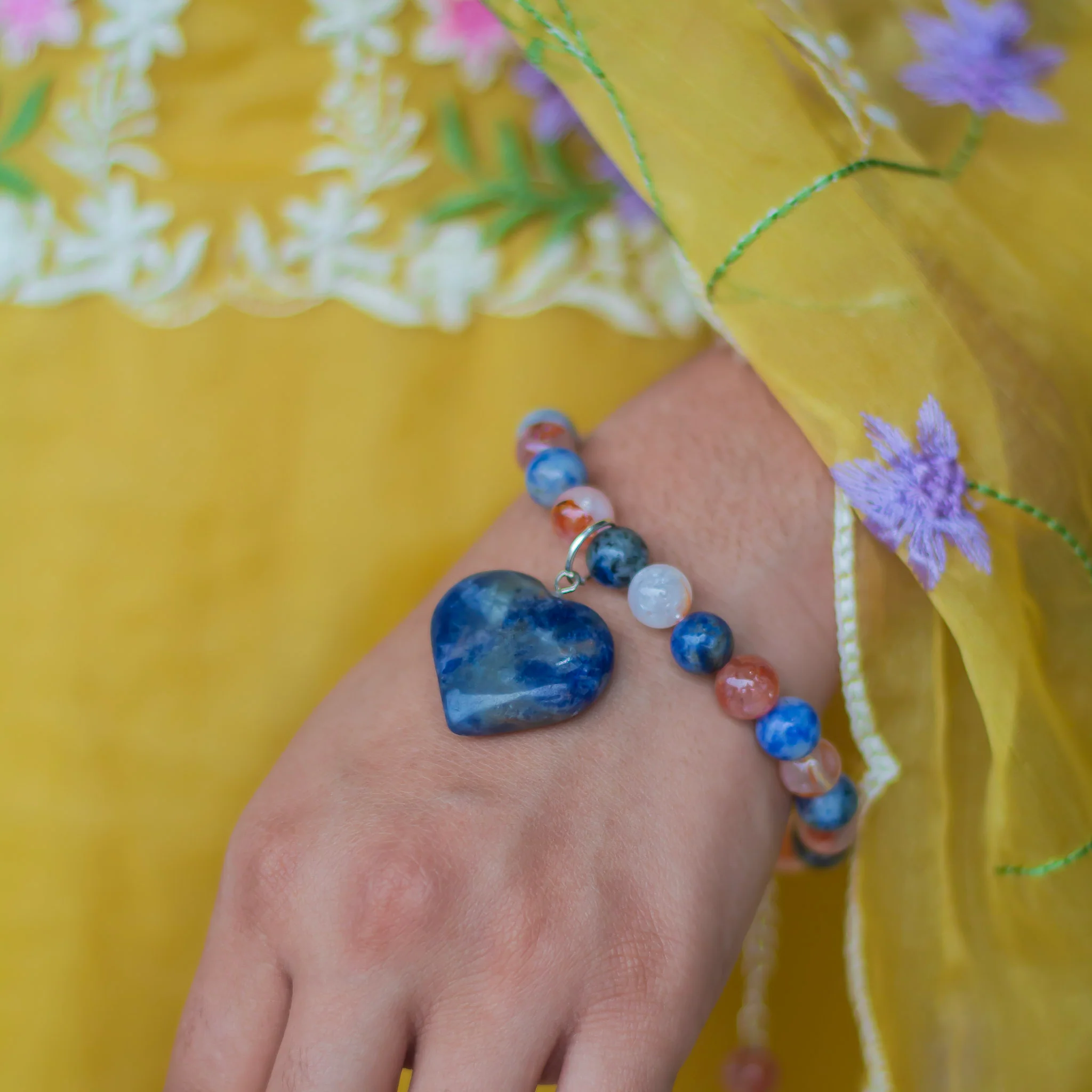 Bracelet associated with Mental Clarity, Intuition & Communication - Image 2