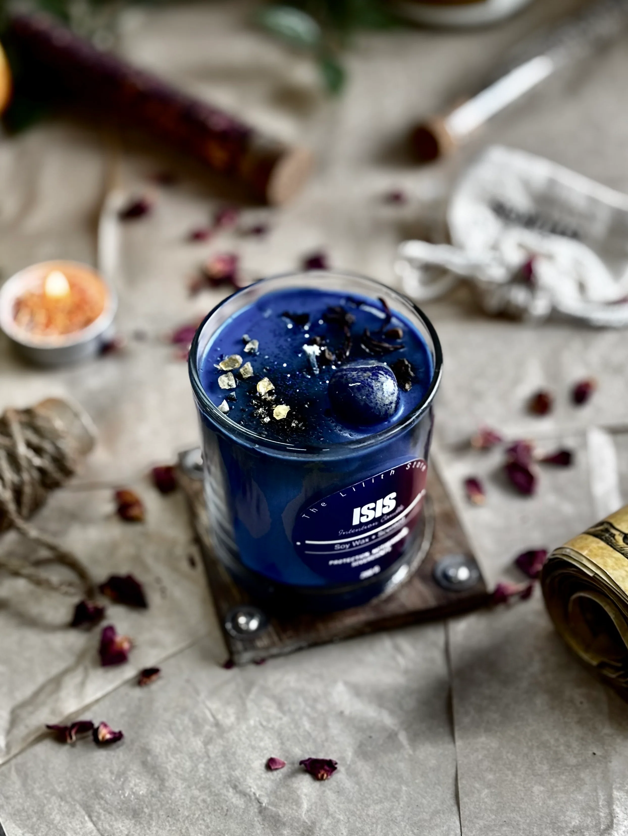 Isis Altar Candle – 200 g Soy Wax Jar Candle for Ritual & Devotion - Image 4