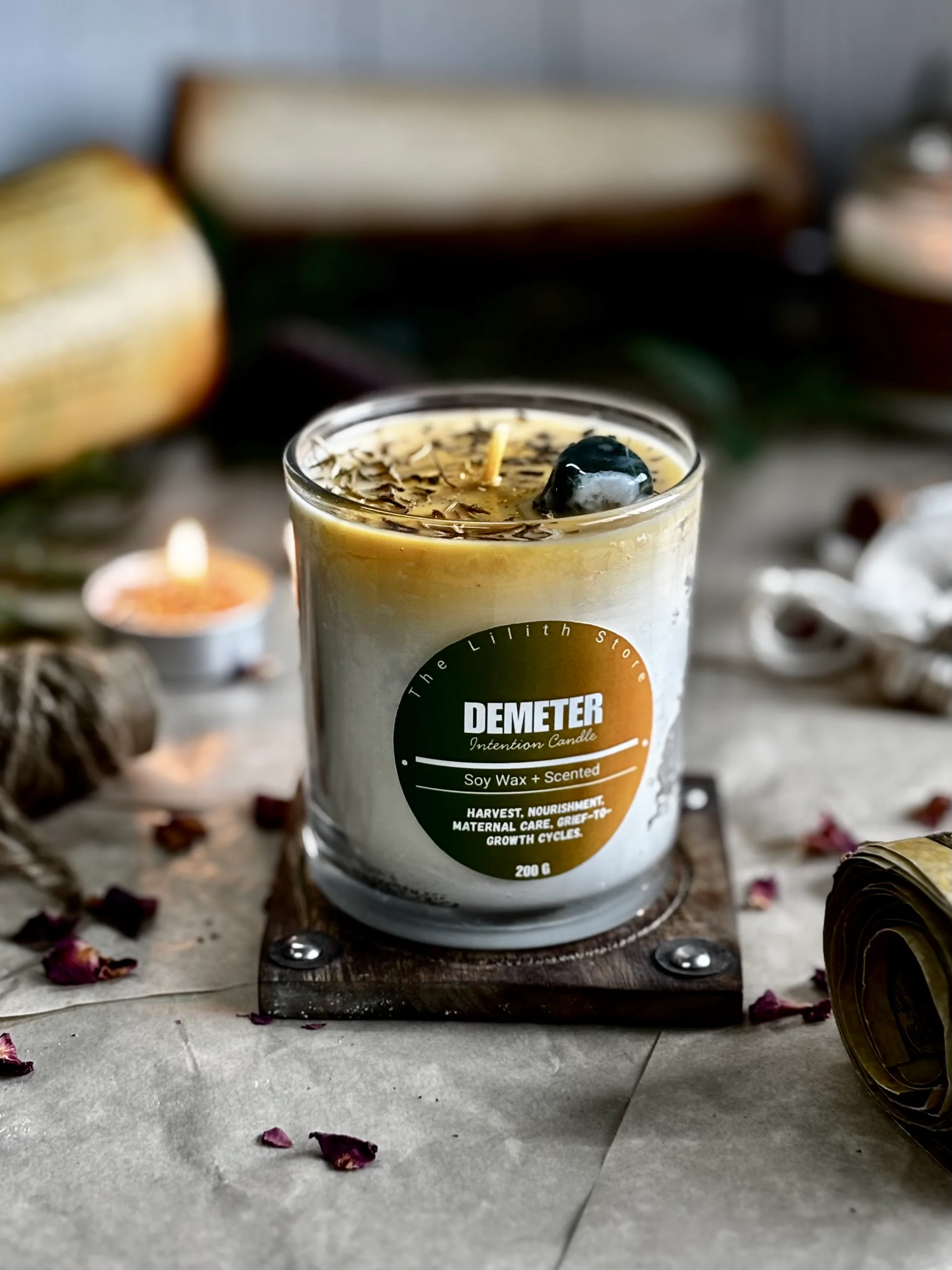 Demeter Altar Candle – 200 g Soy Wax Jar Candle for Ritual & Devotion - Image 3