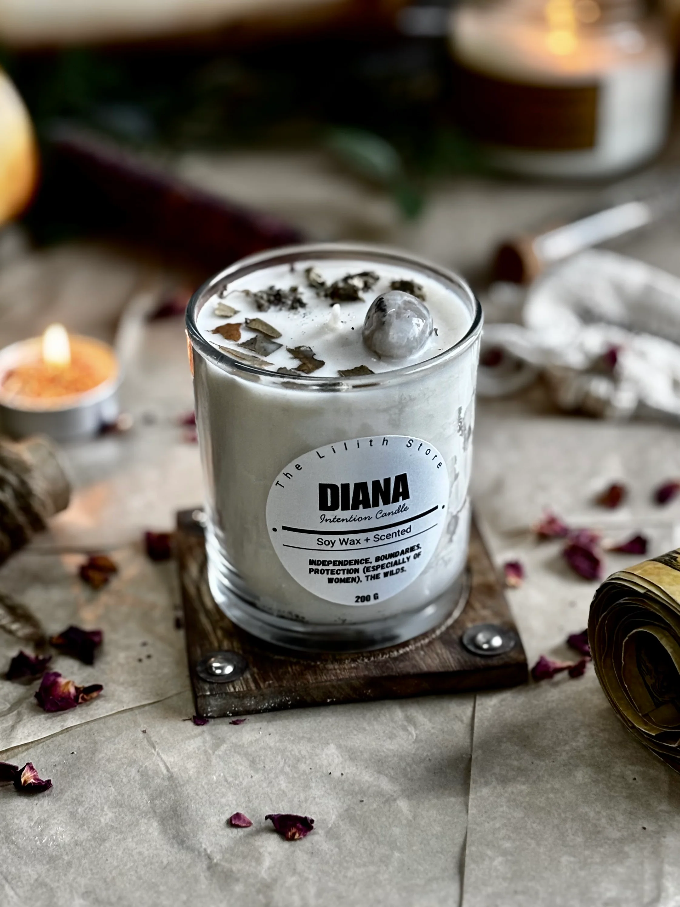 Diana Altar Candle – 200 g Soy Wax Jar Candle for Ritual & Devotion - Image 2