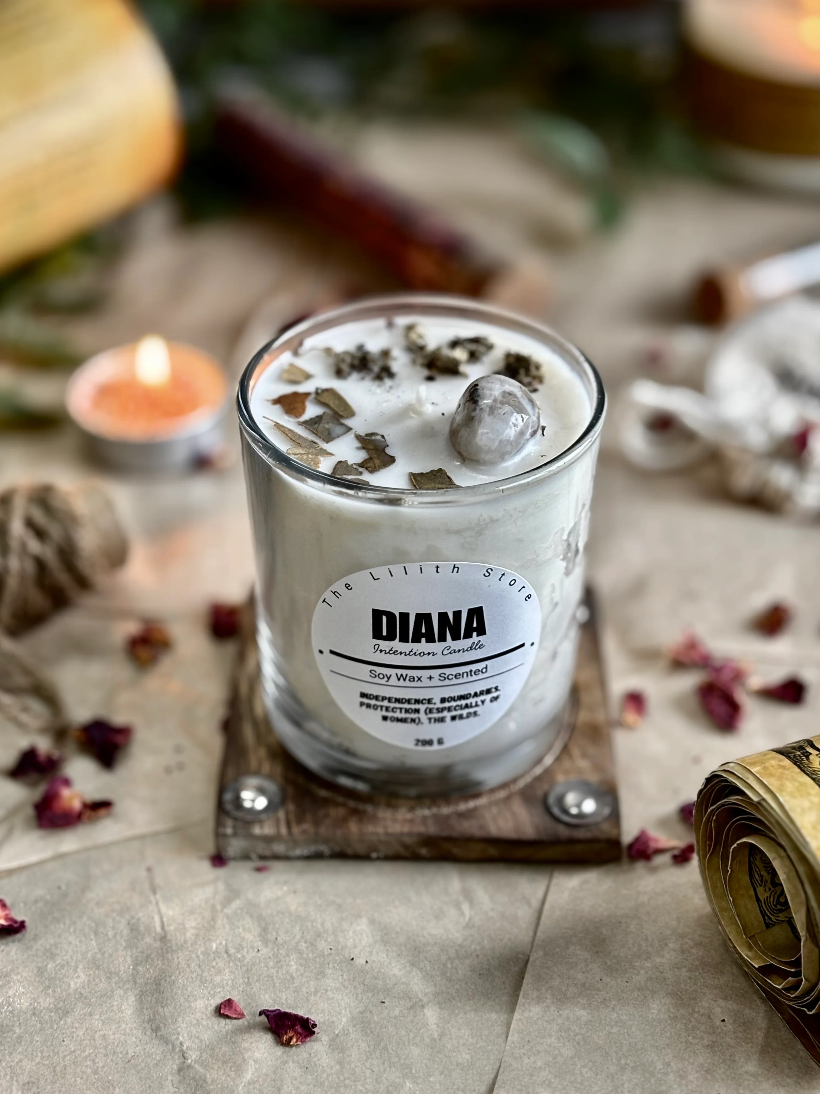 Diana Altar Candle – 200 g Soy Wax Jar Candle for Ritual & Devotion - Image 3