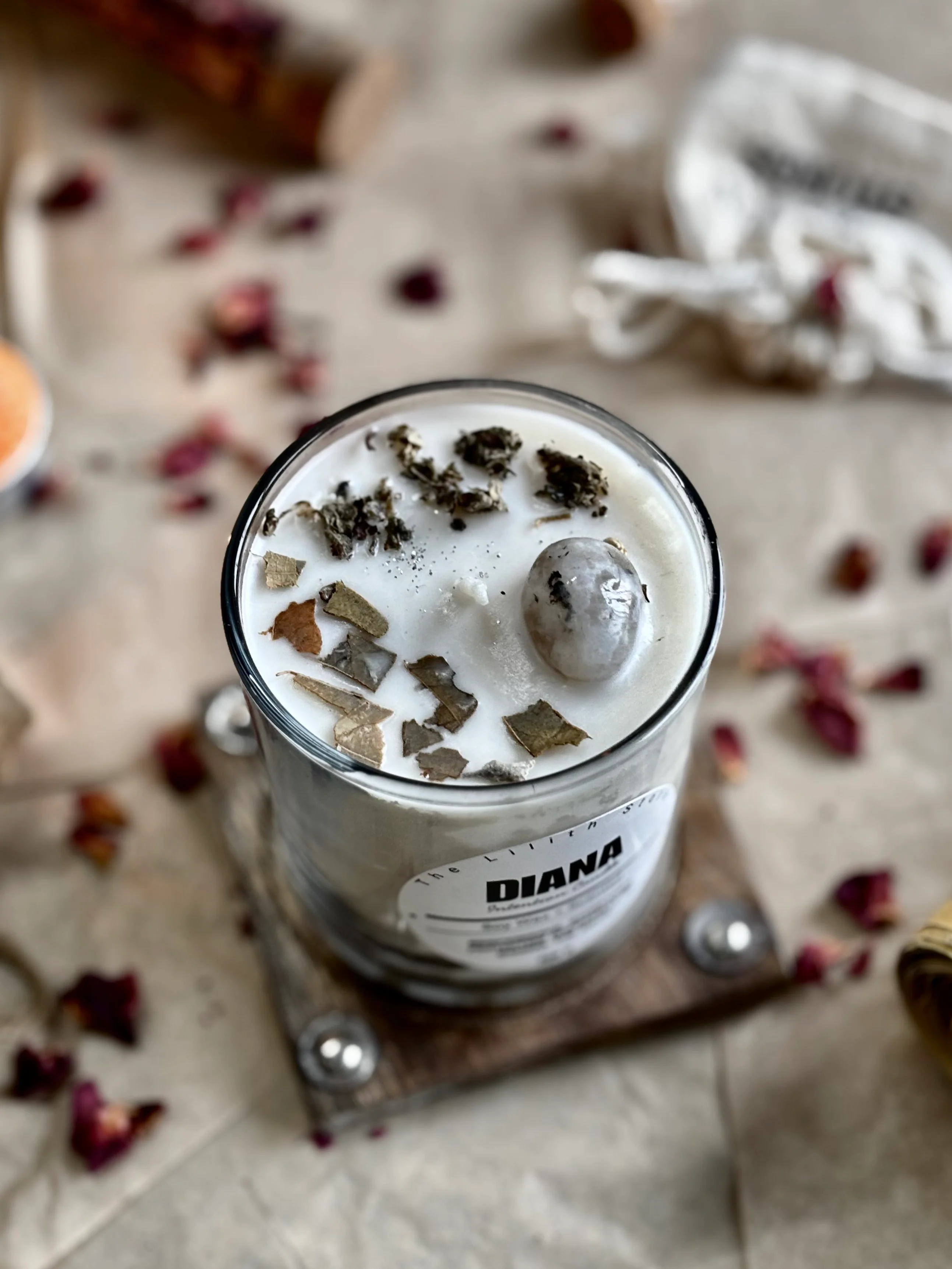 Diana Altar Candle – 200 g Soy Wax Jar Candle for Ritual & Devotion - Image 4
