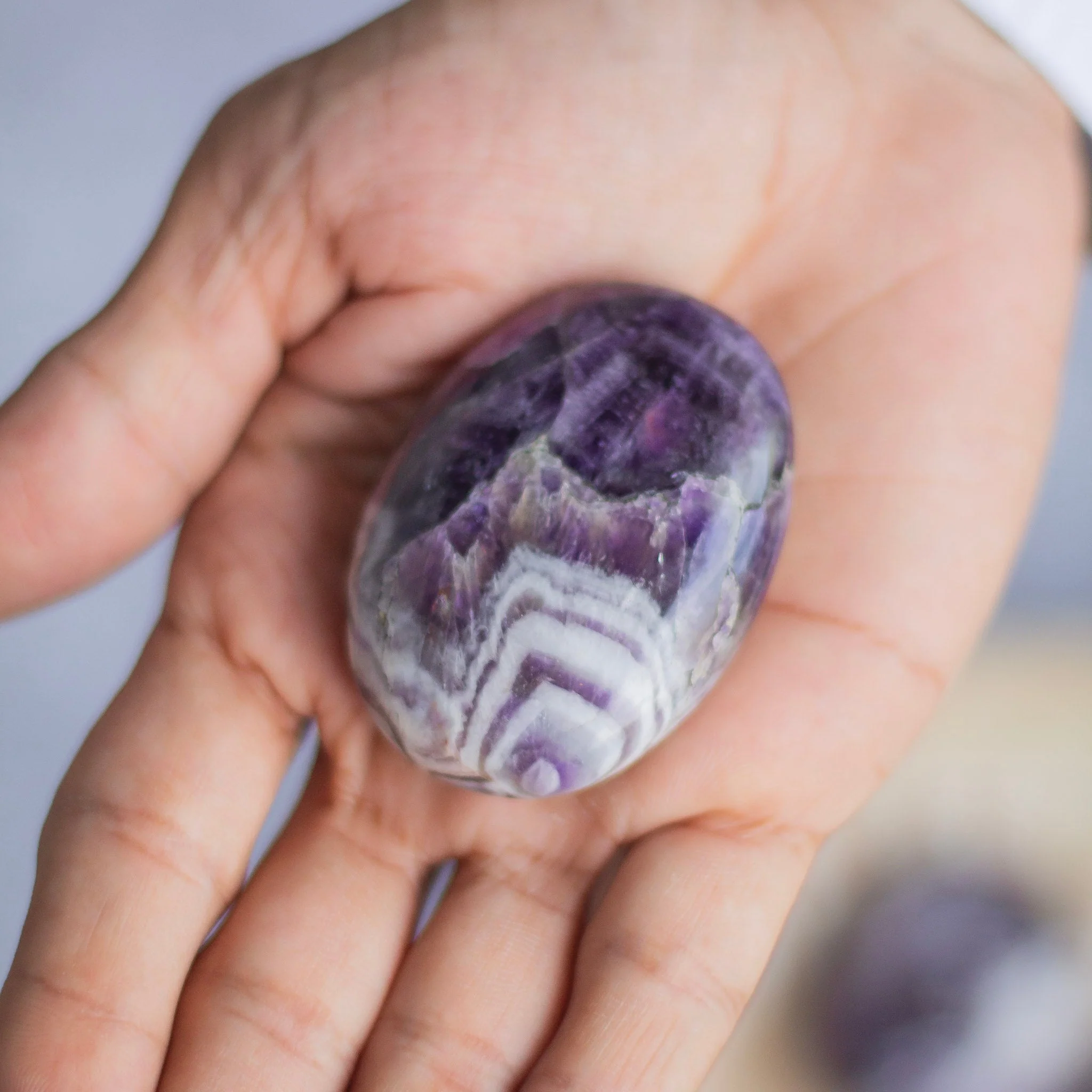 Chevron Amethyst Palm Stone | Calm, Clarity & Balance - Image 2