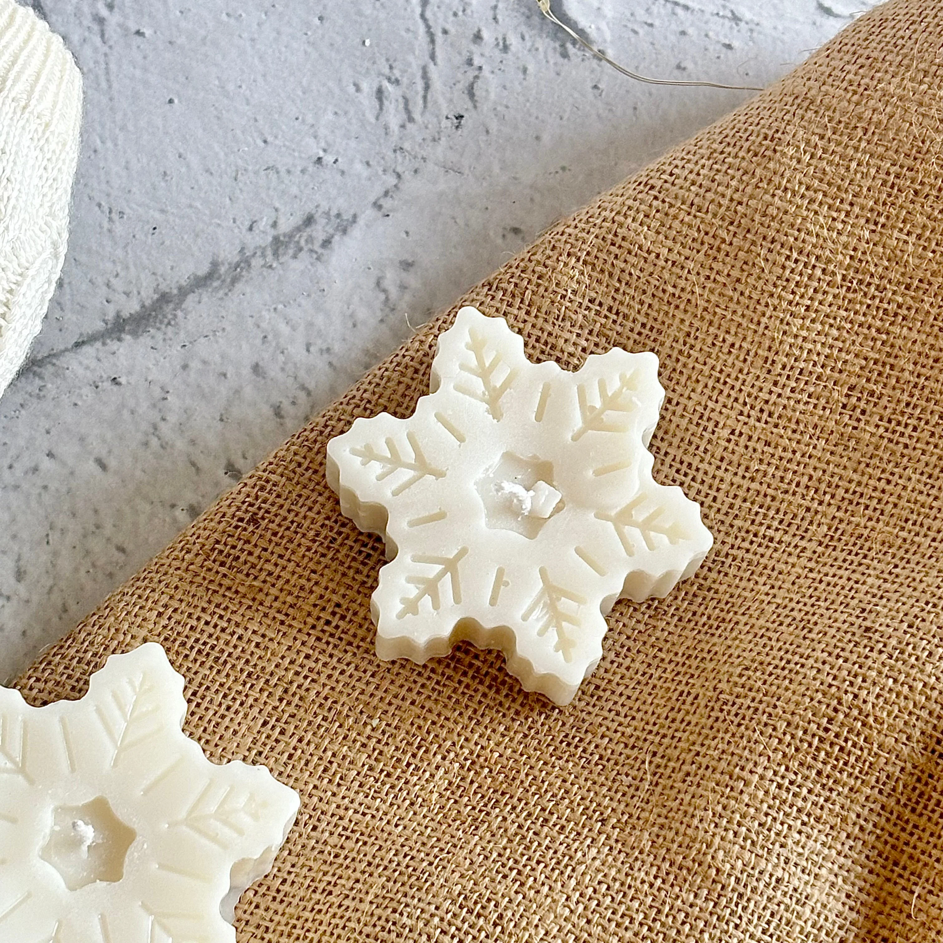 Snowflake Decorative Soy Scented Candle | Pack of 2 - Image 3