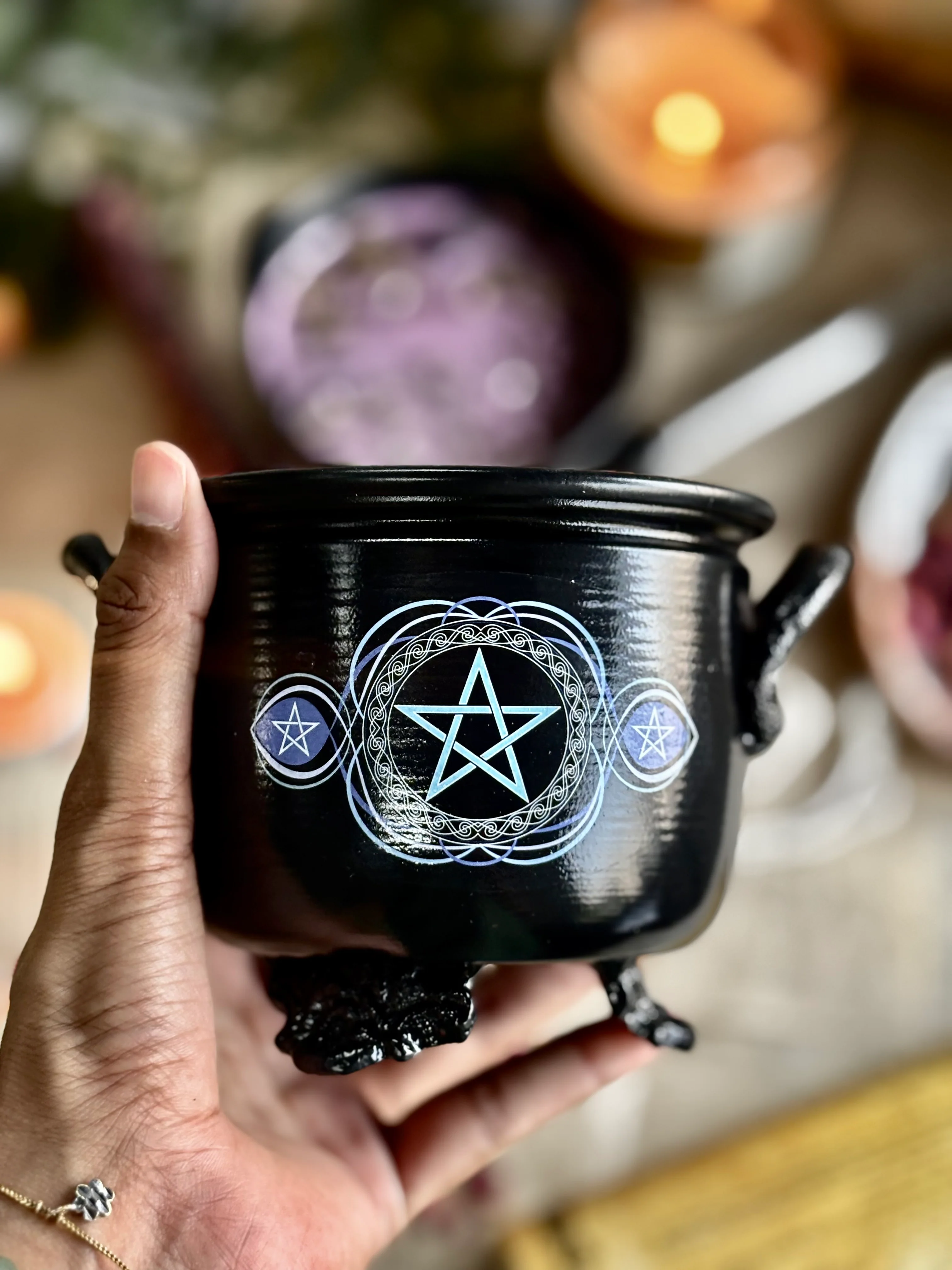 Cleansing & Purification Pentacle Print Cauldron Candle - Image 8