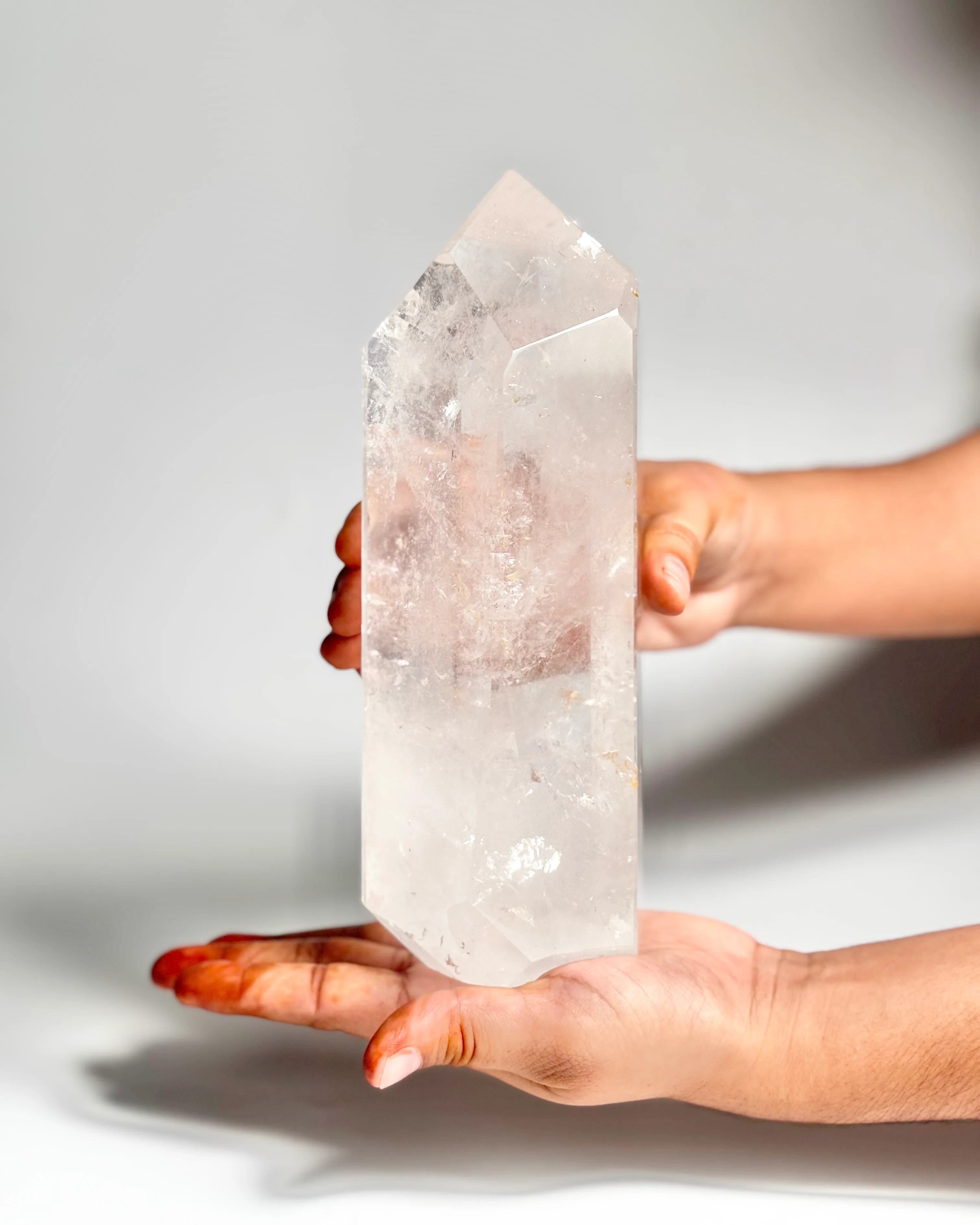 Clear Quartz Free Form – 1.9 Kg | Clarity, Focus & Amplified Intentions