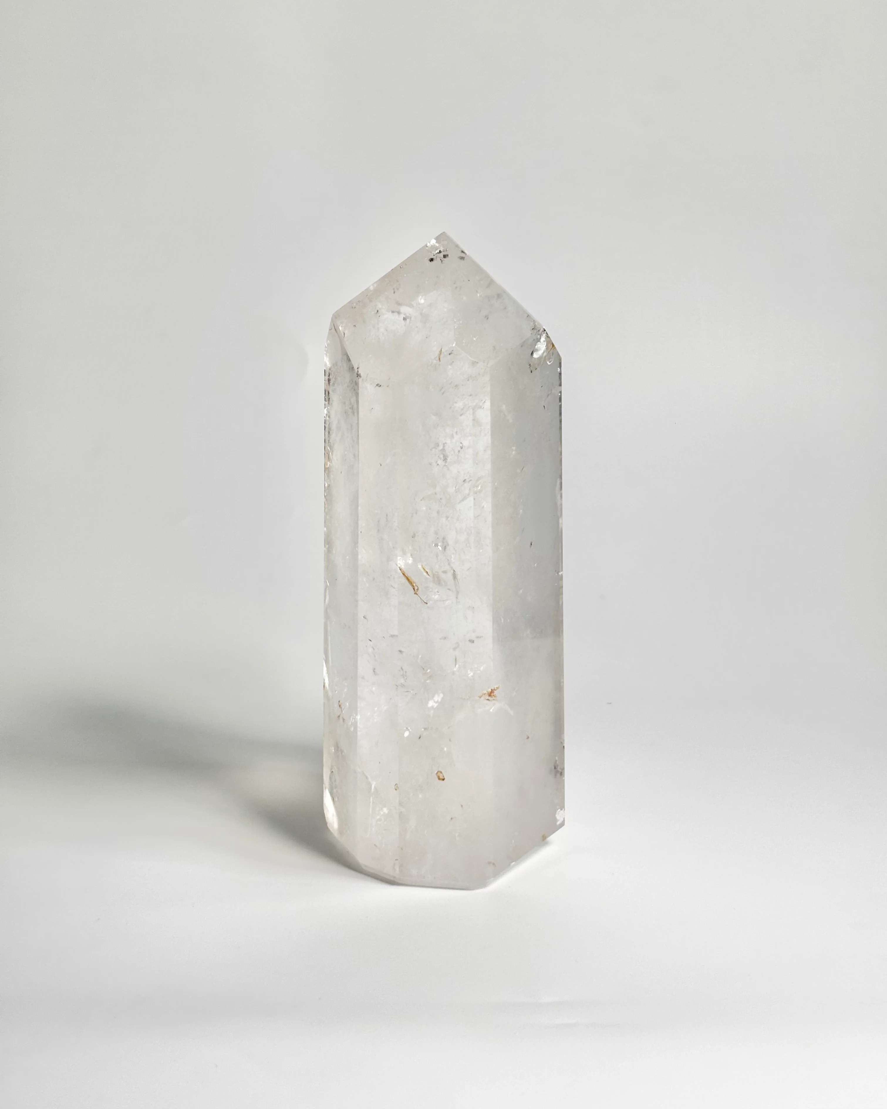 Clear Quartz Free Form – 1.9 Kg | Clarity, Focus & Amplified Intentions - Image 2