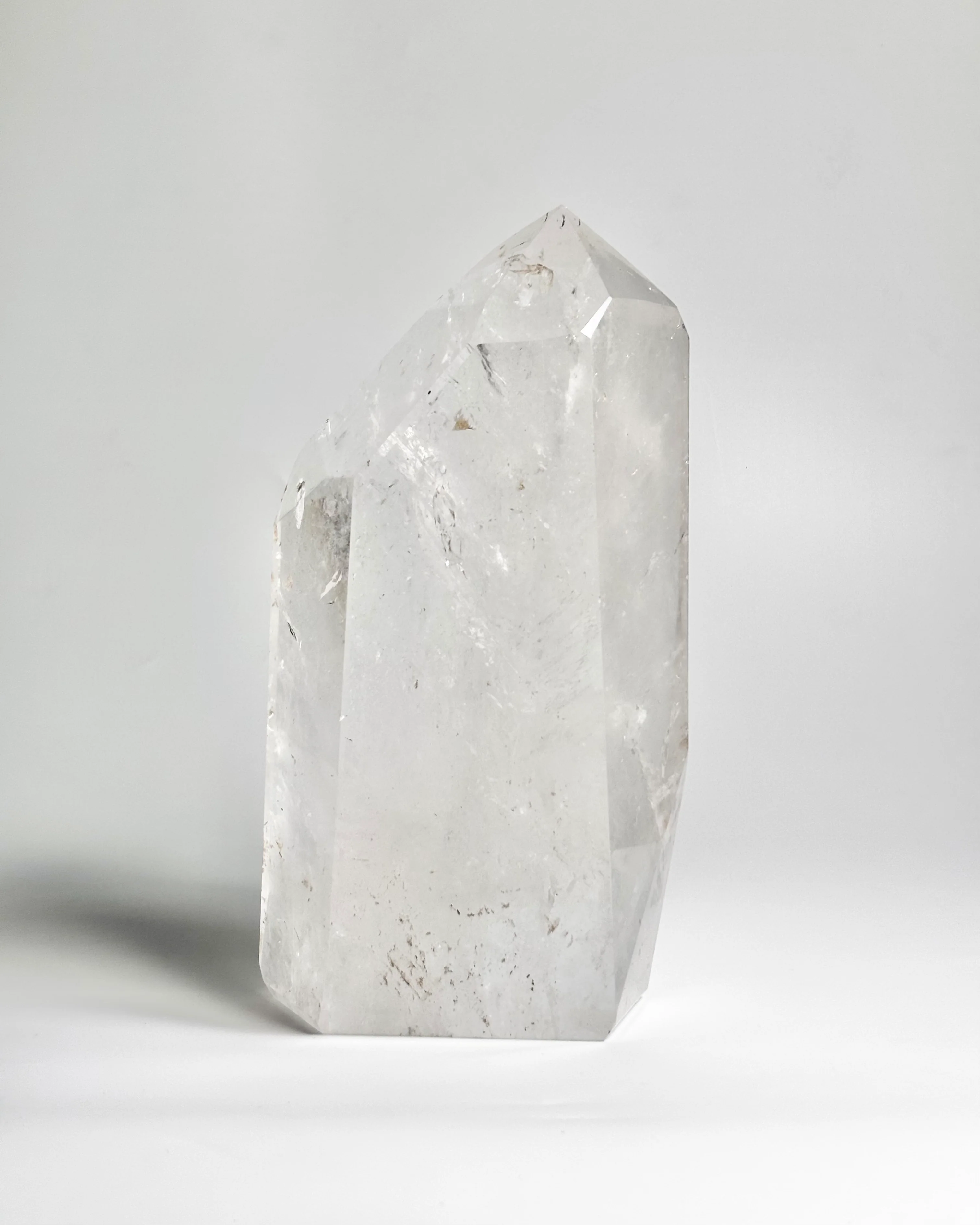 Clear Quartz Free Form – 2.9 Kg | Clarity, Focus & Amplified Intentions - Image 3