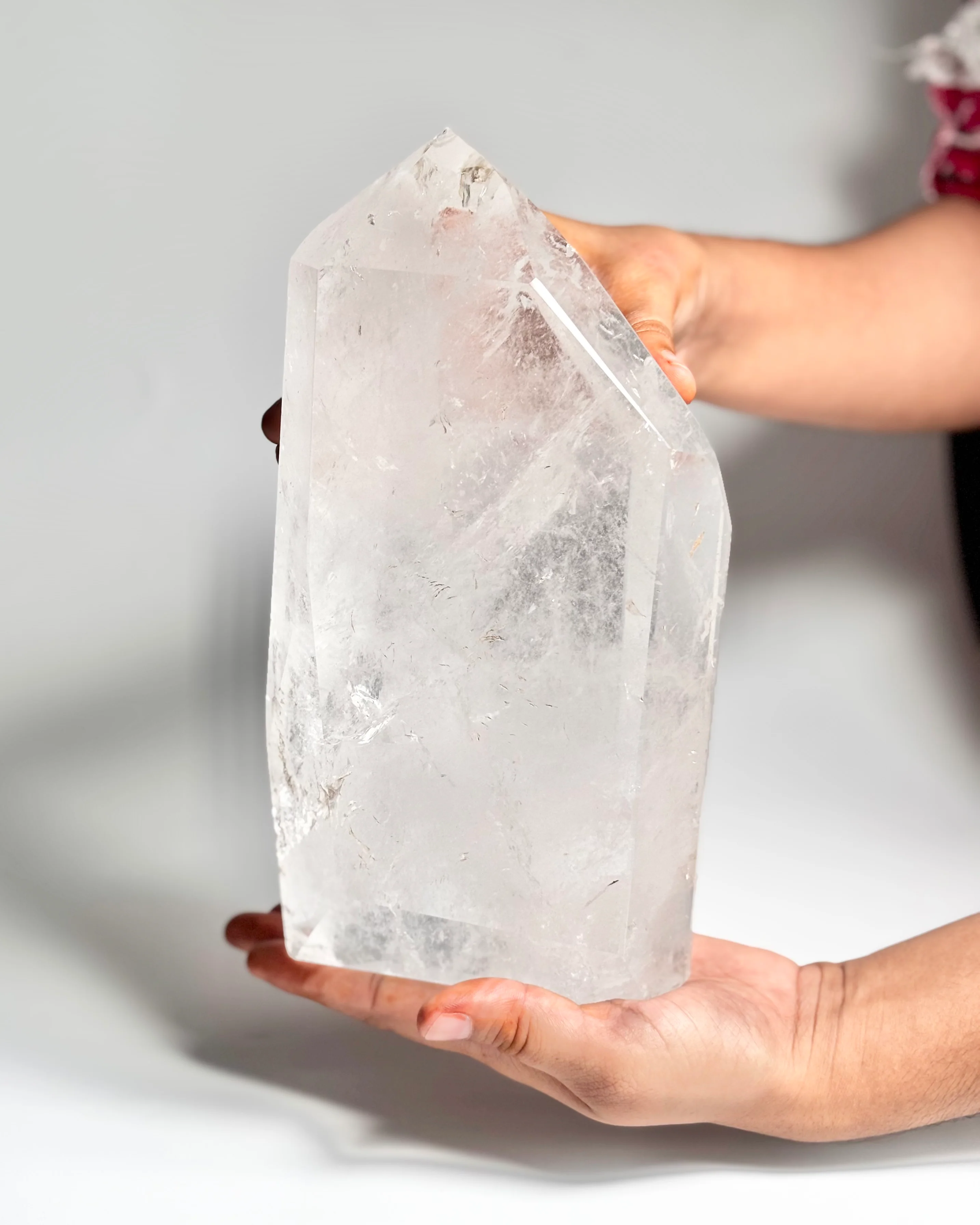 Clear Quartz Free Form – 2.9 Kg | Clarity, Focus & Amplified Intentions - Image 8