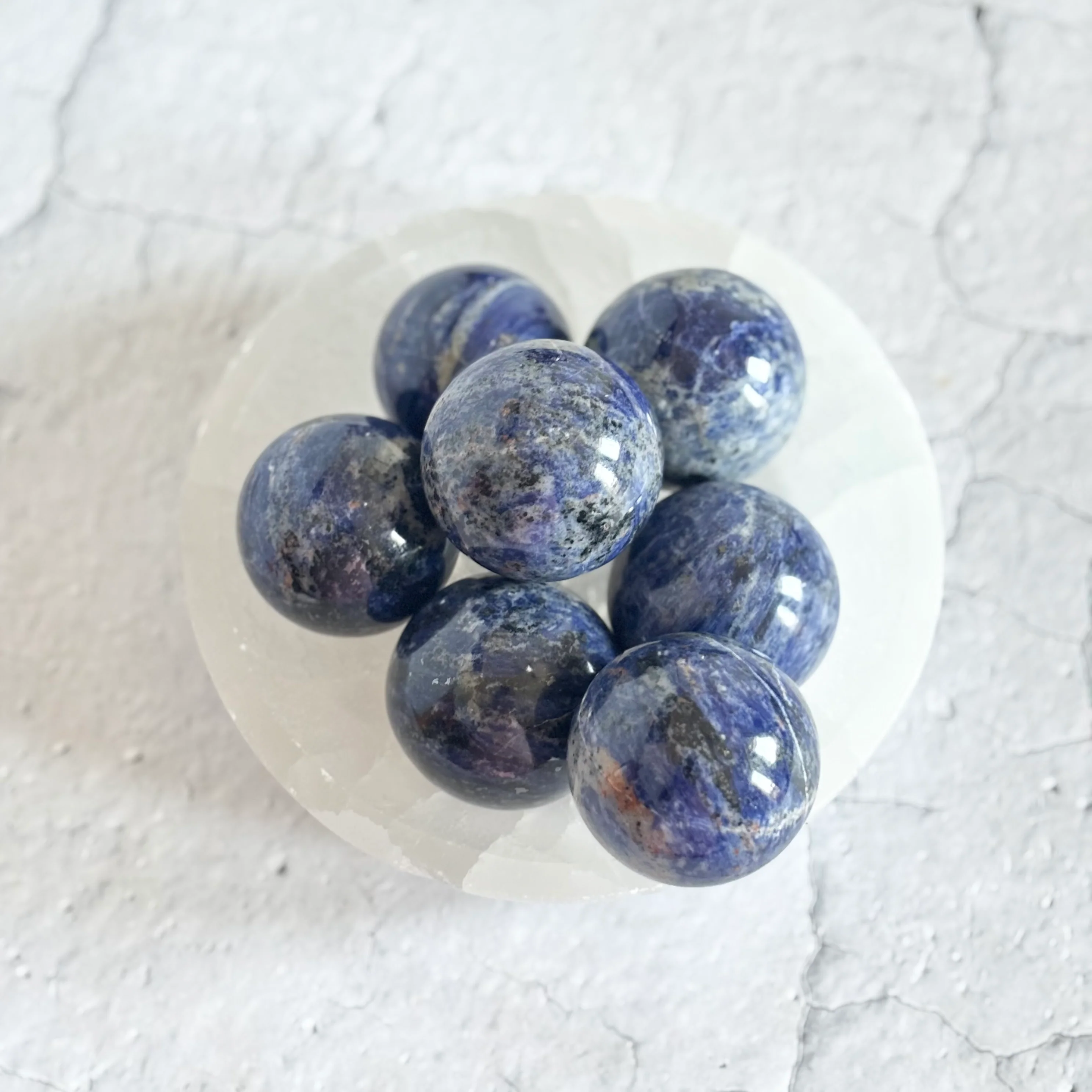 Sodalite Sphere – Calm, Clarity & Communication - Image 3