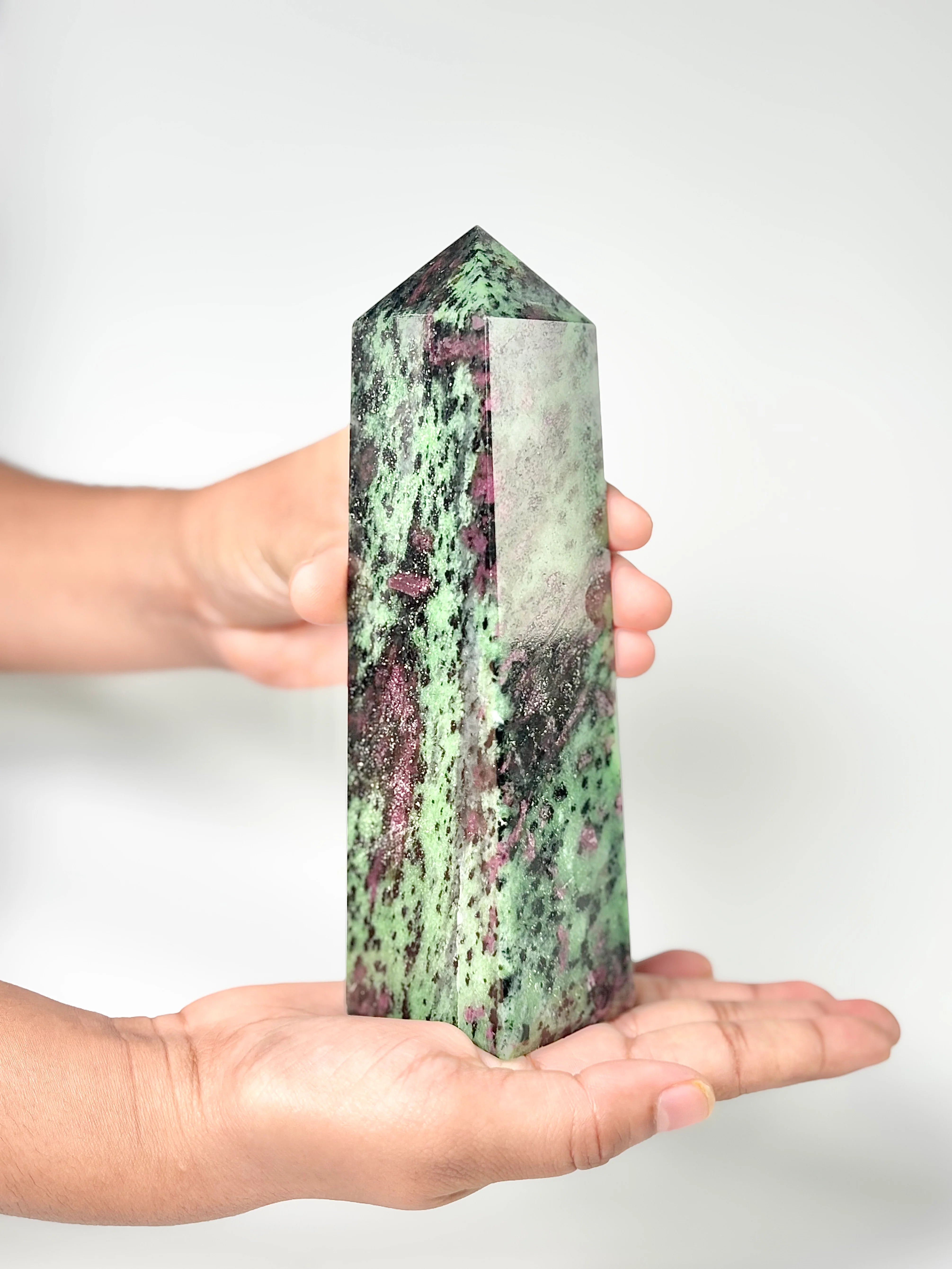 Four Facet Zoisite Tower – 710g - Earthy Tones & Grounded Symmetry - Image 2
