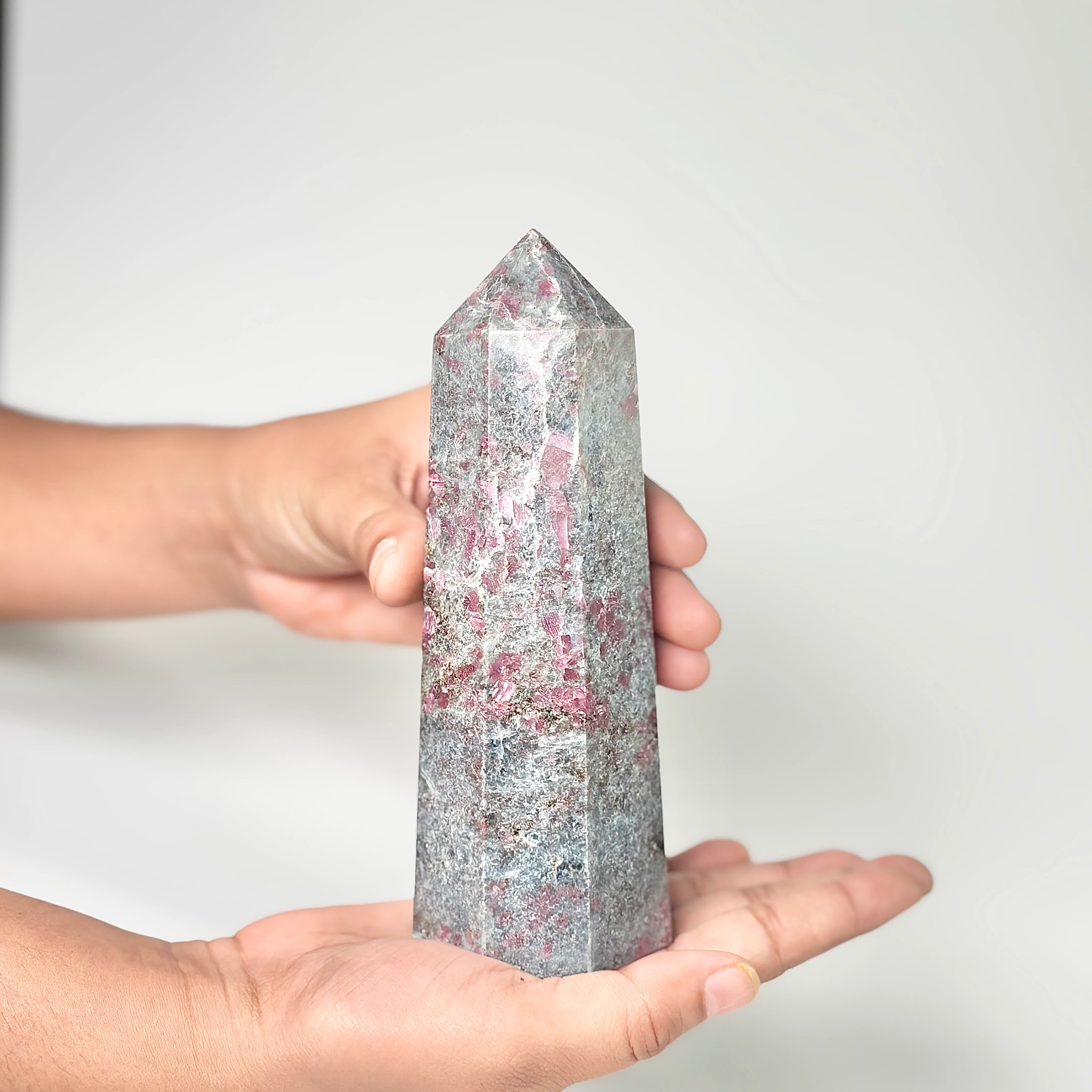 Eight Facet Ruby in Kyanite Tower – 890g -Distinctive Colour & Balanced Form - Image 2
