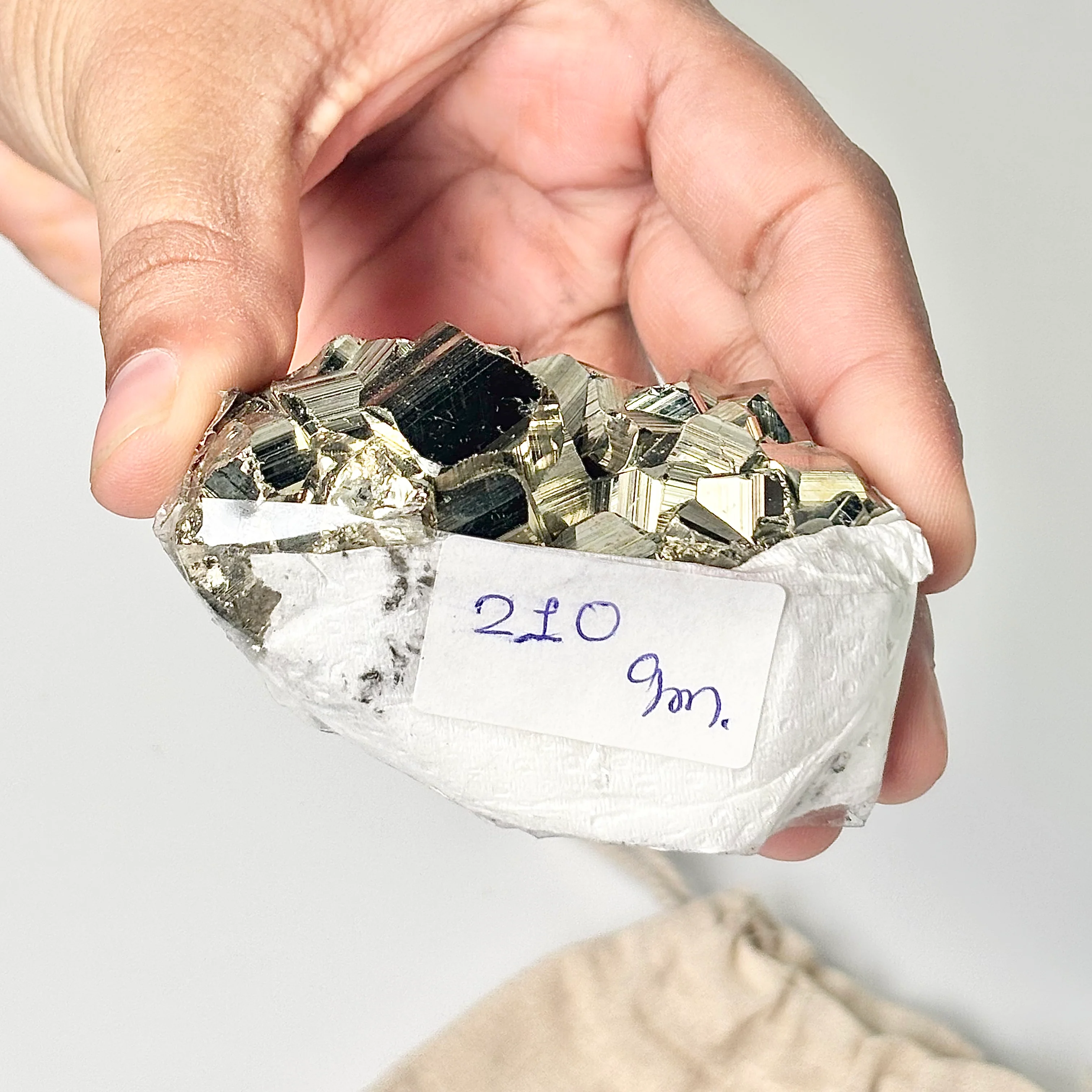Peruvian Pyrite Cluster – 210g -Golden Brilliance & Striking Presence - Image 4