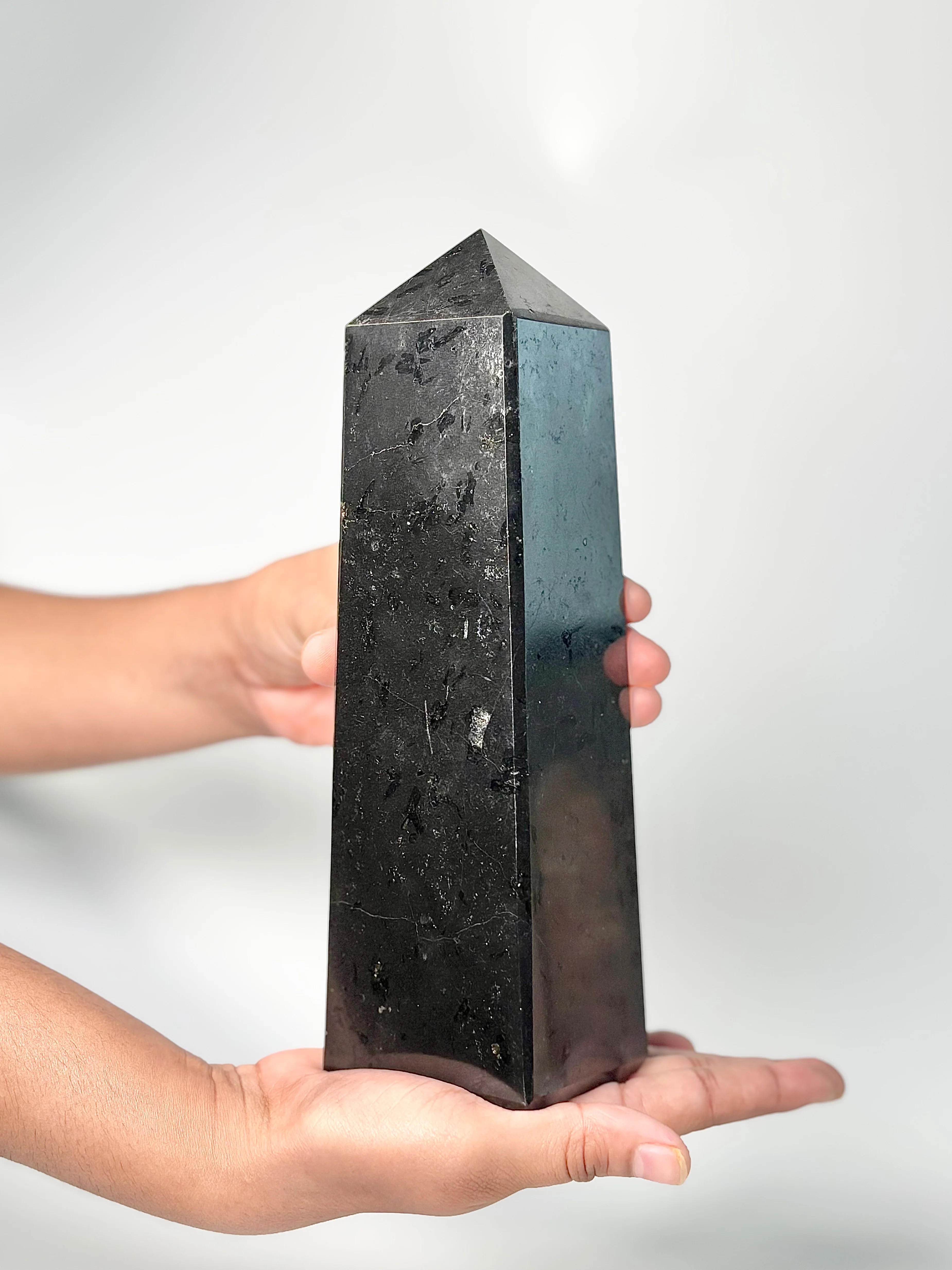 Four Facet Black Tourmaline Tower – 1.7 Kg - Strength, Stability & Refined Style - Image 3
