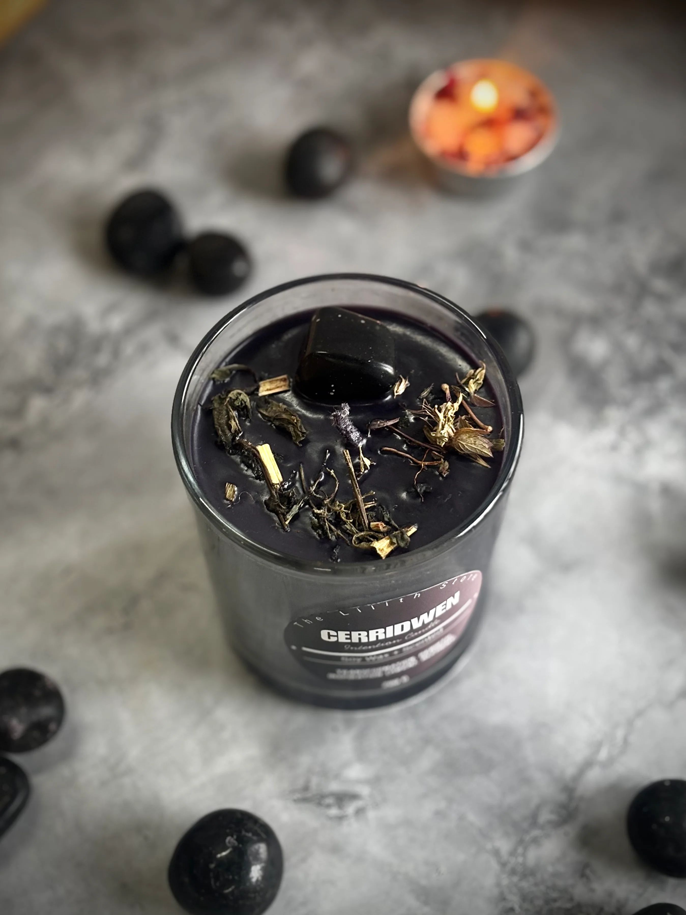 Cerridwen Altar Candle – 200 g Soy Wax Jar Candle for Ritual & Devotion - Image 4