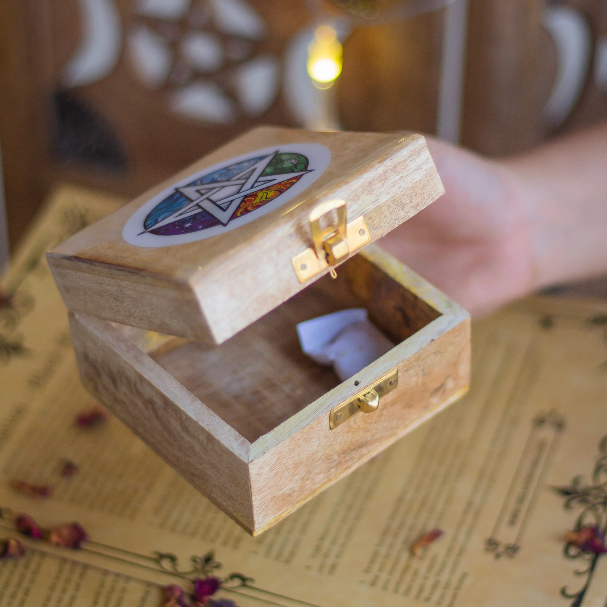 Elementary Pentacle Print wooden box | 4 Inches
