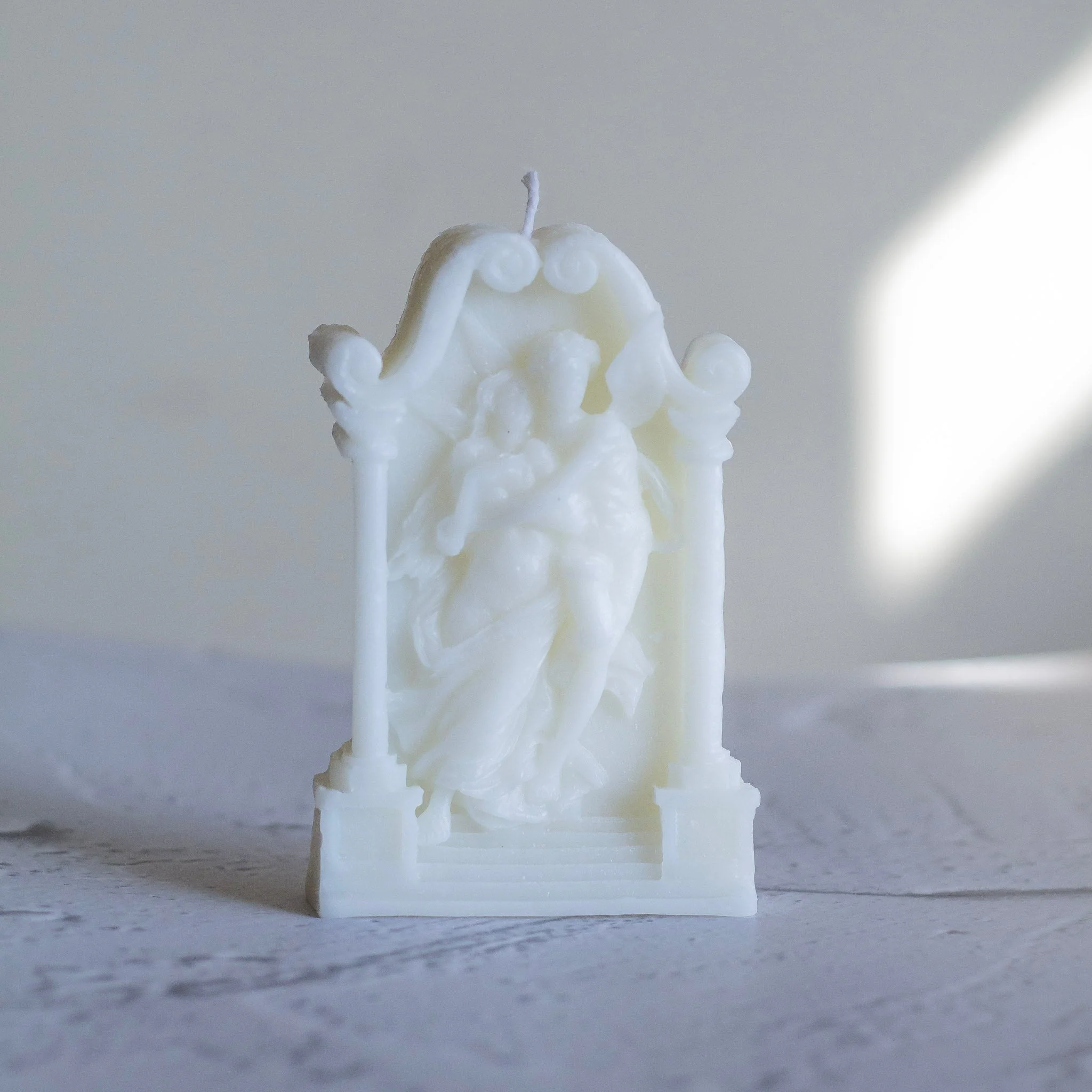 Eros & Psyche Decorative Candle - Unscented | Pack of 1 | Soy Wax - Image 2