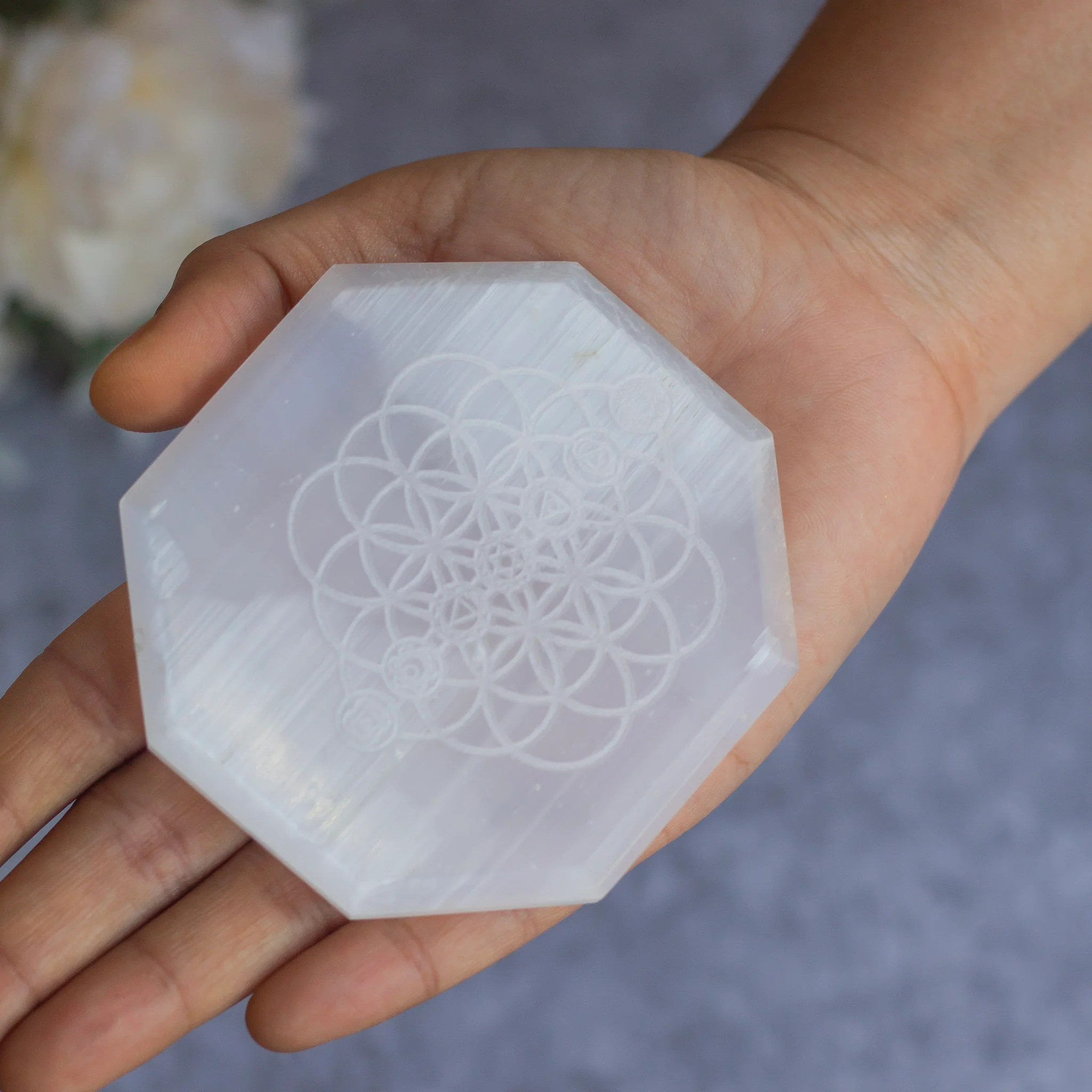 Flower of Life Carved Selenite Plate (Satin Spar Selenite) | Stone for Spiritual work & Cleansing - Image 2