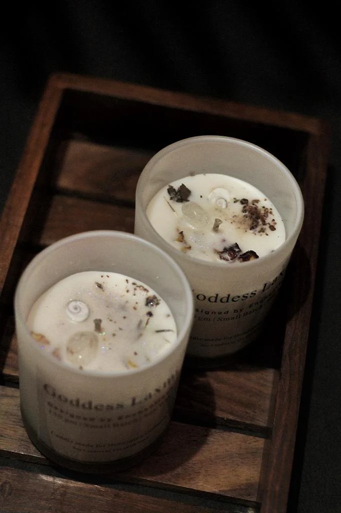 Goddess Lakshmi Candle - 150 Gm Soy Wax - Image 3