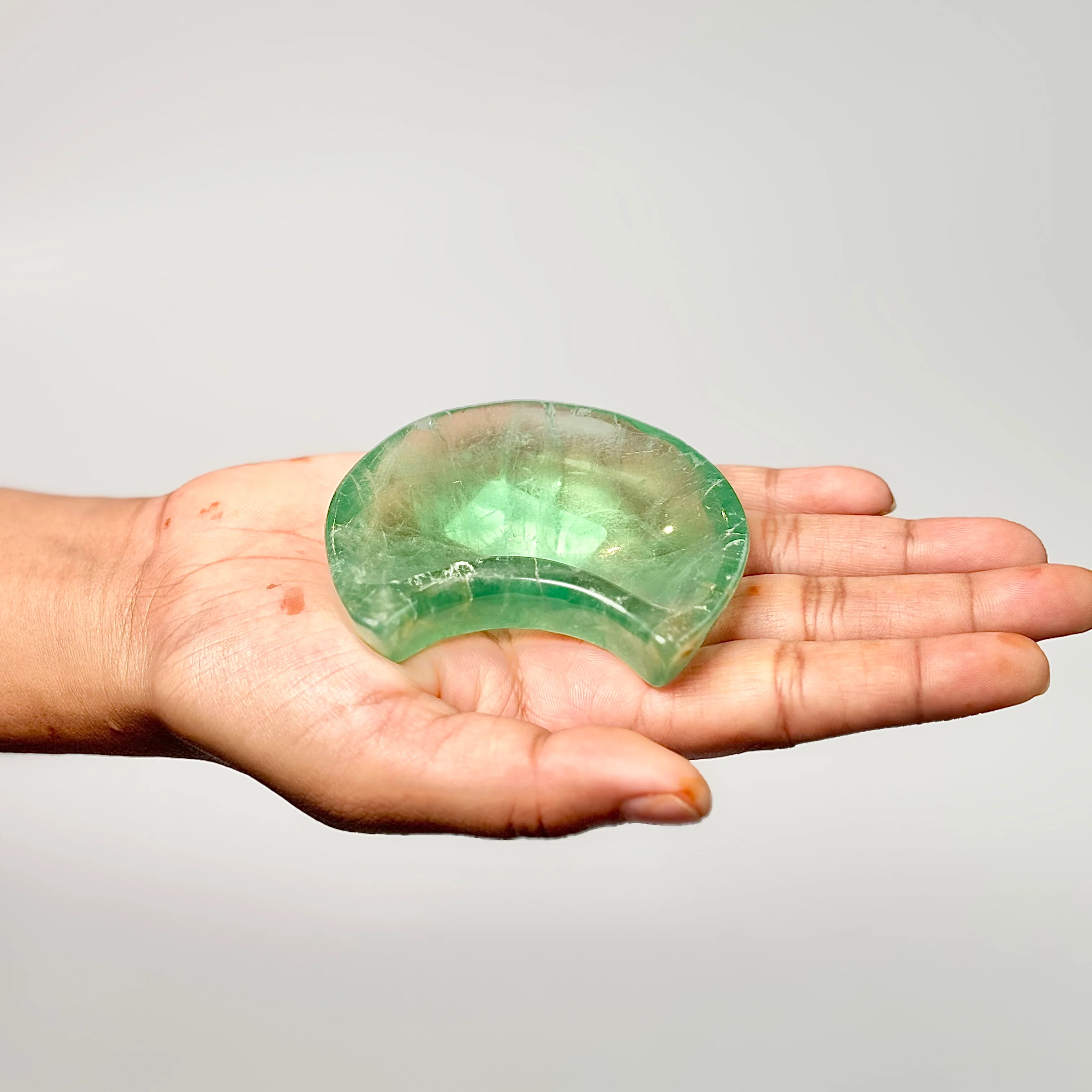 Crescent Moon-Shaped Green Fluorite Bowl - Image 3