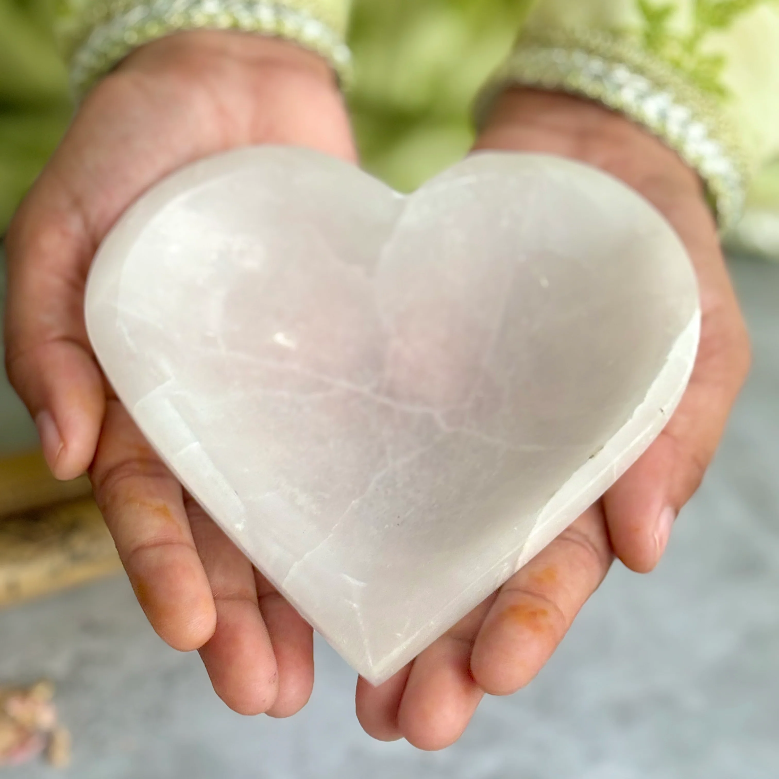 Heart Shaped Selenite Bowl (Satin Spar Selenite) | 7 Cm approx | Stone for Spiritual work & Cleansing - Image 4