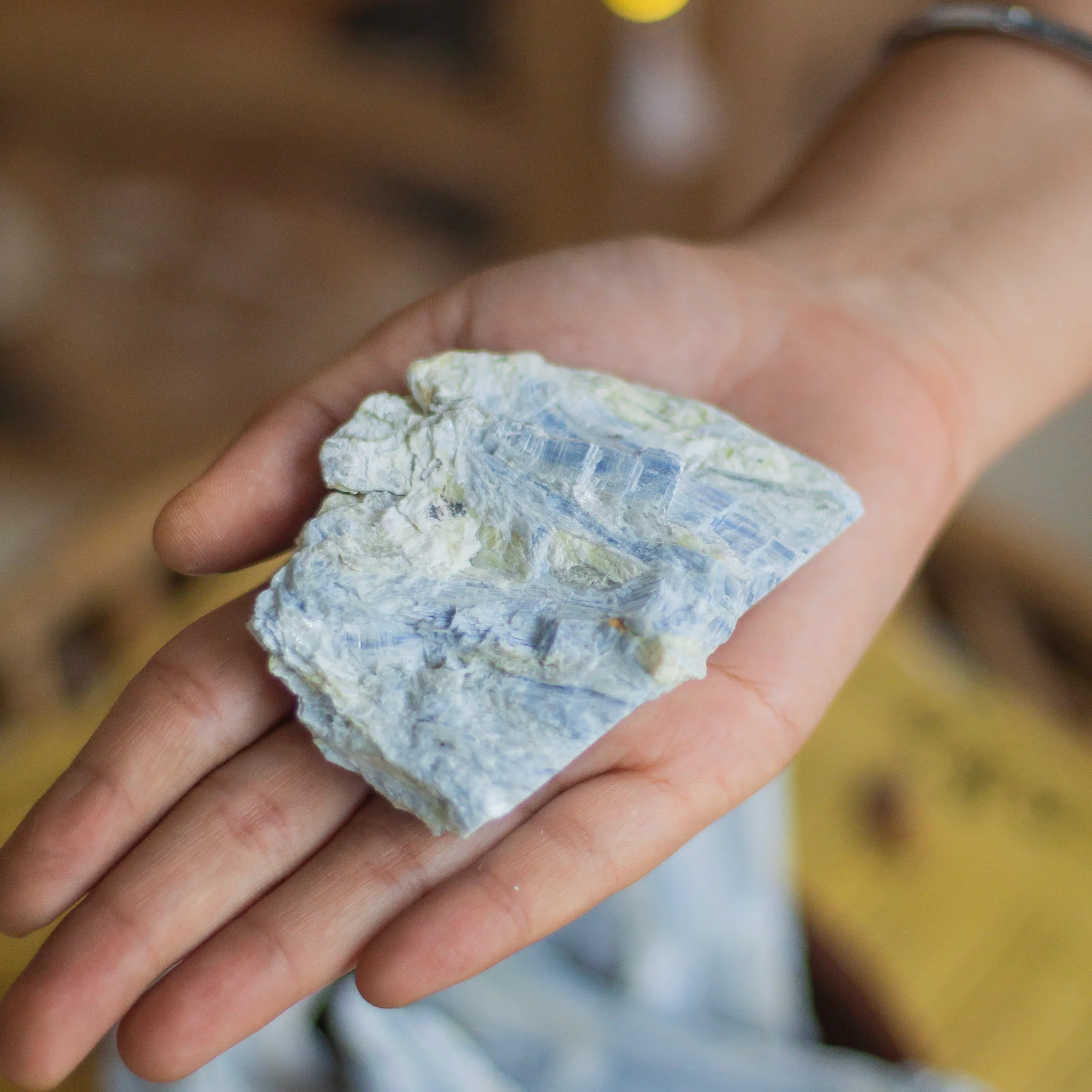Kyanite Raw Large Stone | Enhance telepathy ability & Open Roads & Create Opportunities - Image 4