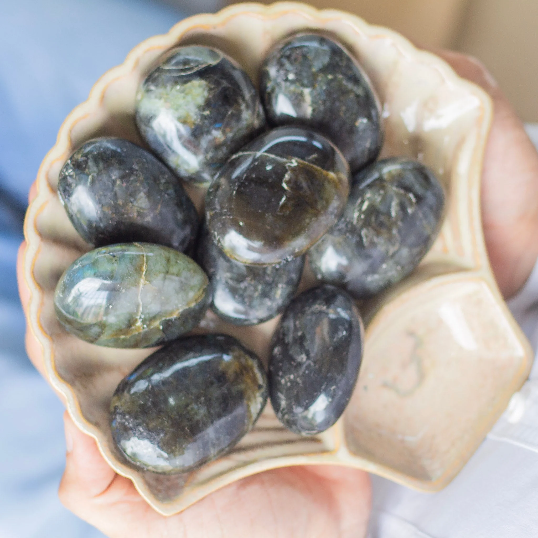Labradorite Palm Stone | Strengthen the psychic abilities & Intuition - Image 7