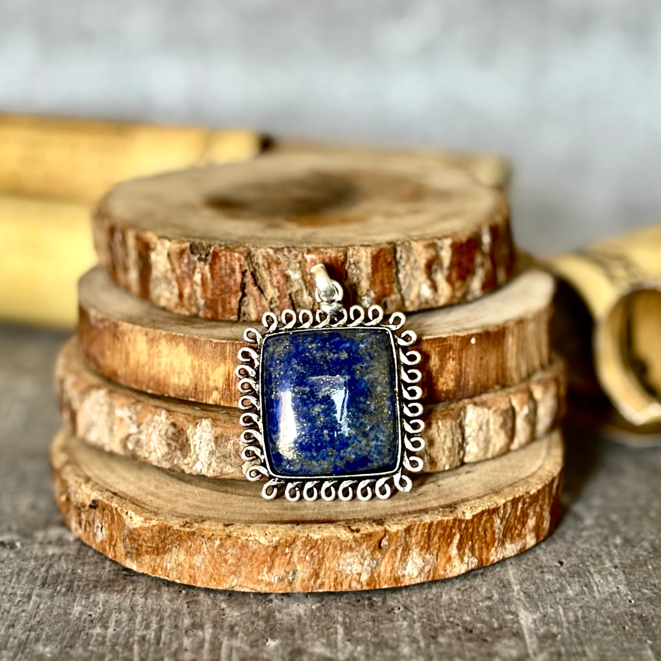 Lapis Lazuli Pendant – Wisdom & Self-Expression - Image 2