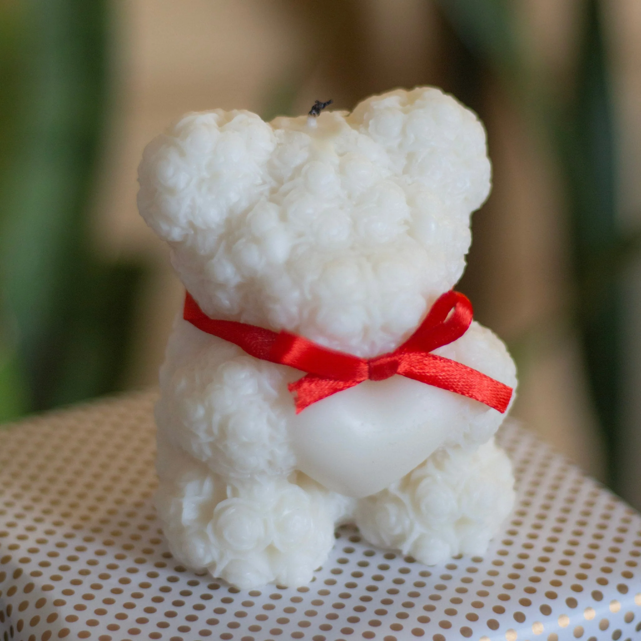 Little peony carved Teddy Soy Candle - Image 3