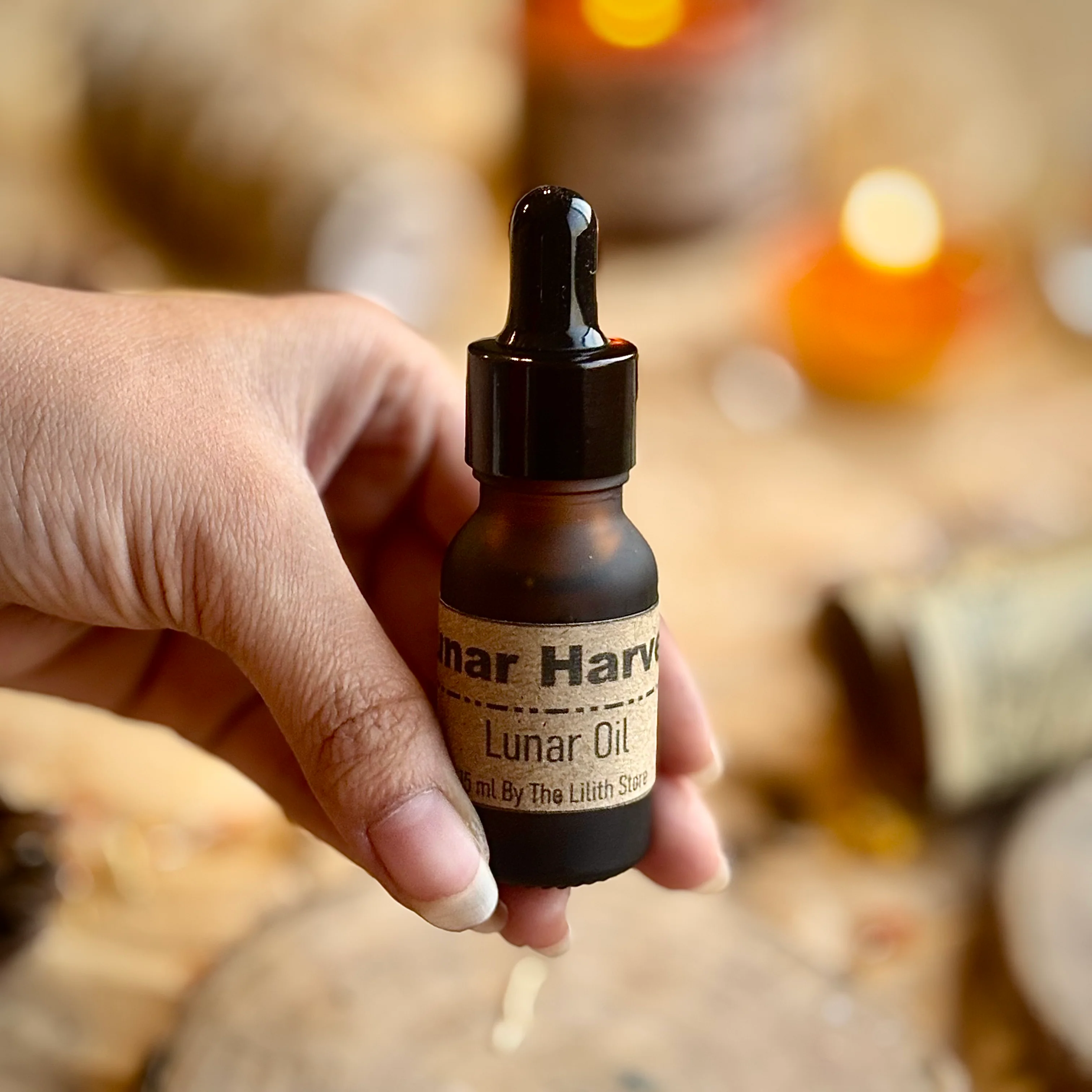 Lunar Harvest Lunar Oil - 15 ml - Image 3