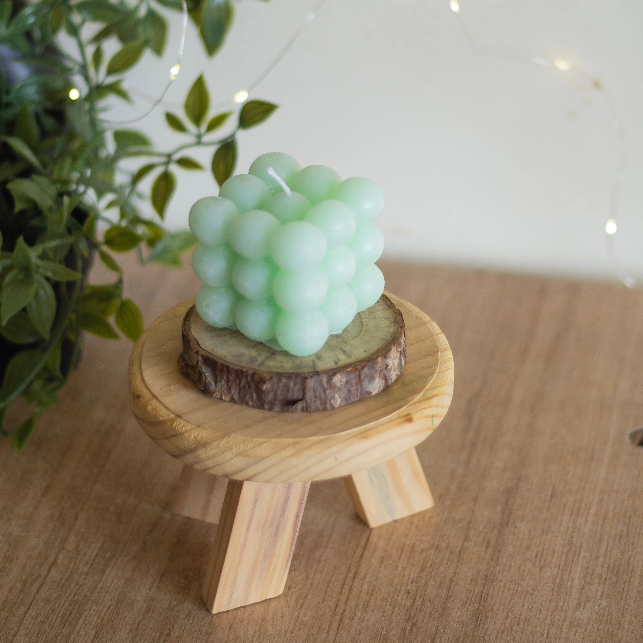 Mint Green Bubble Scented Candle | Pack of 3 - Image 3