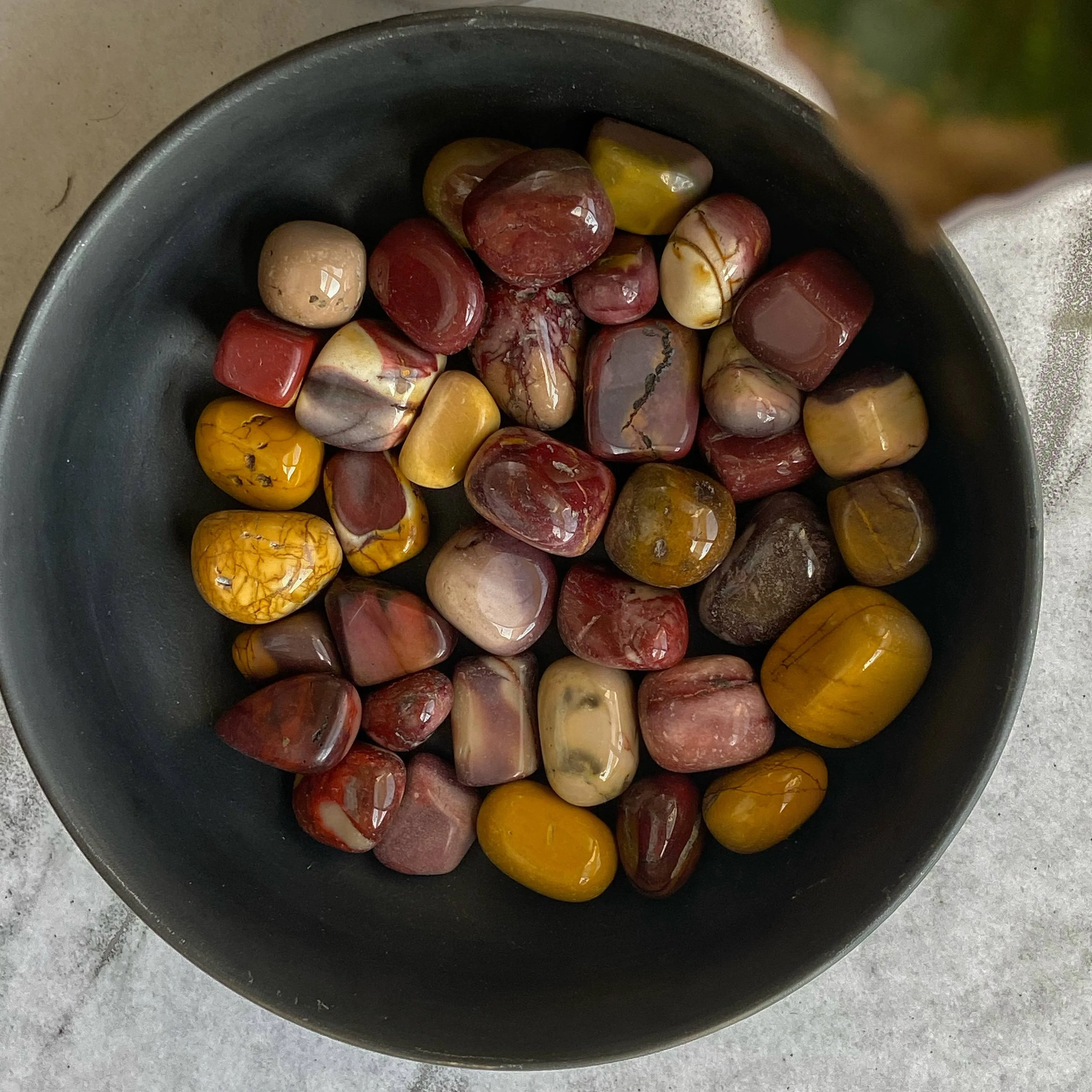 Mookaite Tumble Stone | Protection, Strength & Courage - Image 2