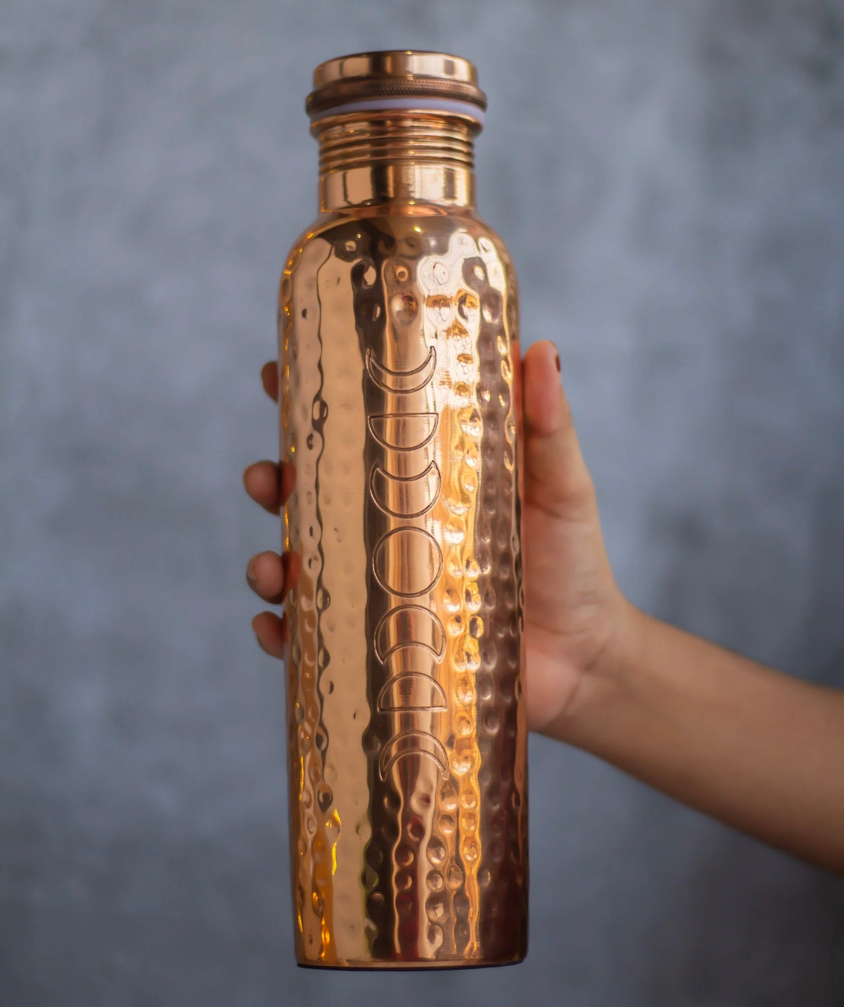 Moonphase Carved with hammered design Copper Bottle - Image 3