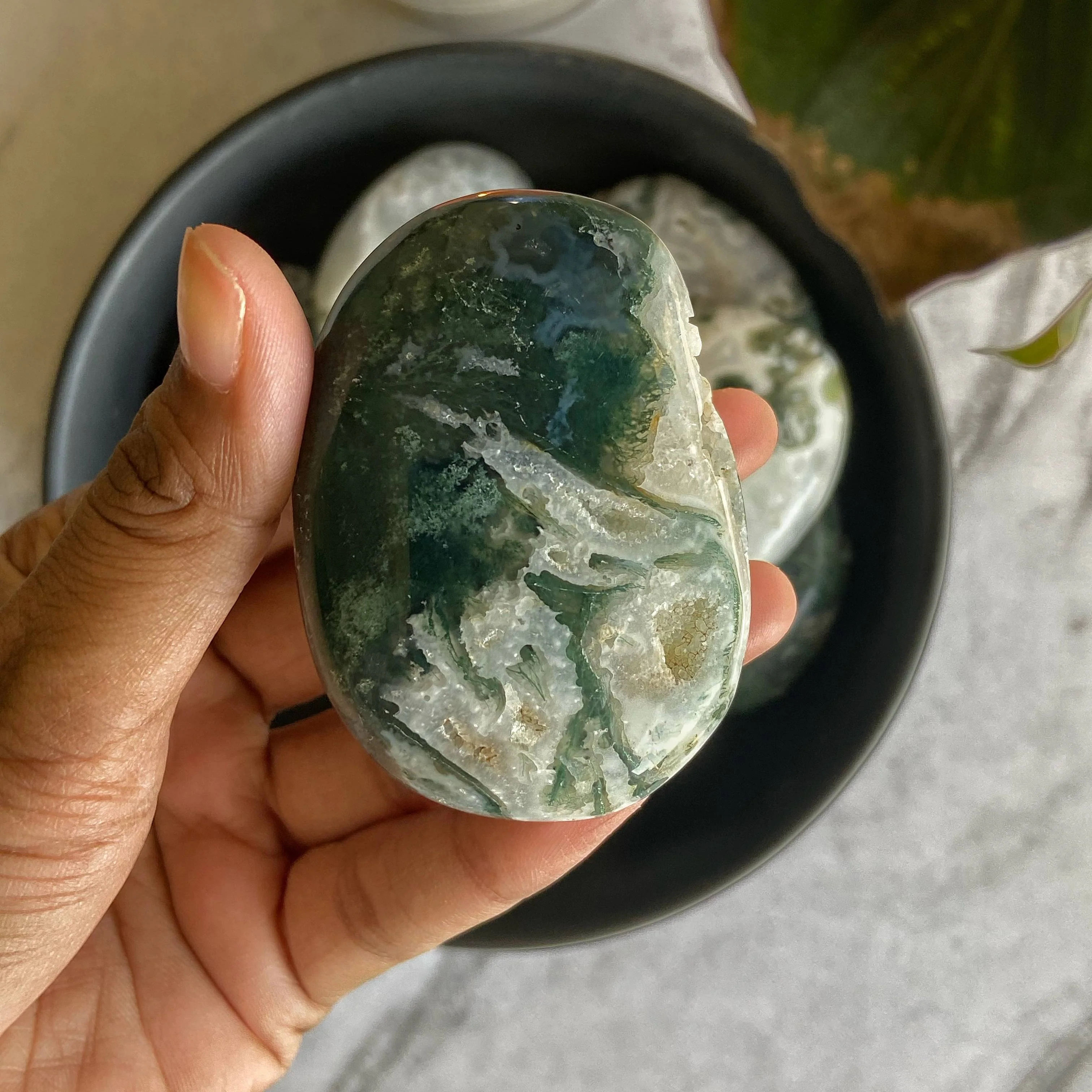 Moss Agate Palm Stone | Promotes wealth and business growth - Image 5
