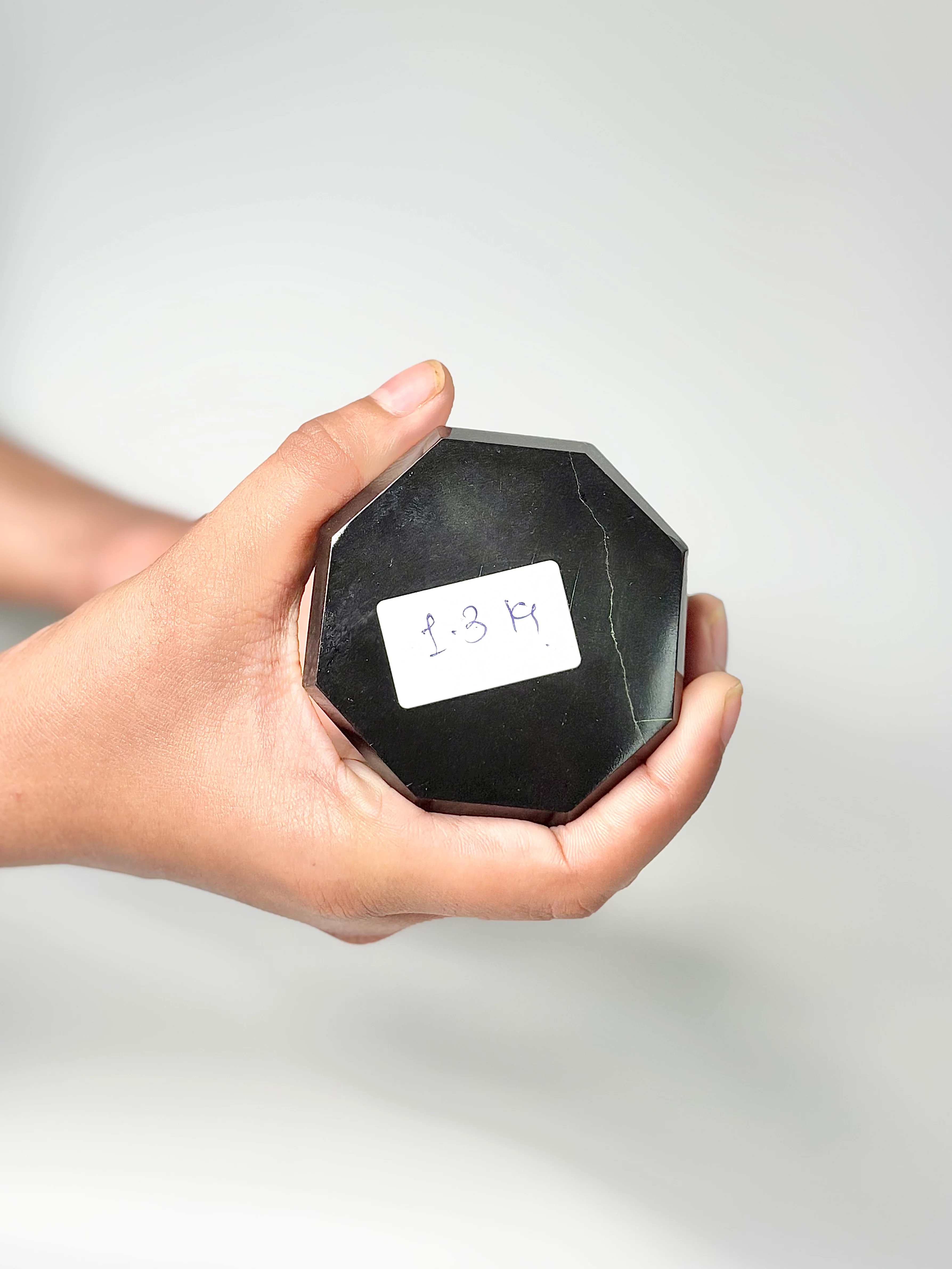 Eight Facet Black Obsidian Tower – 1.3kg - Bold Elegance & Balanced Design - Image 3