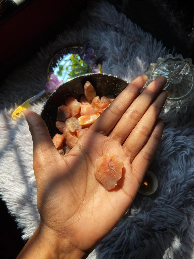 Orange Carnelian Raw Stone -Motivation & Creativity | Opportunities & Courage - Image 4