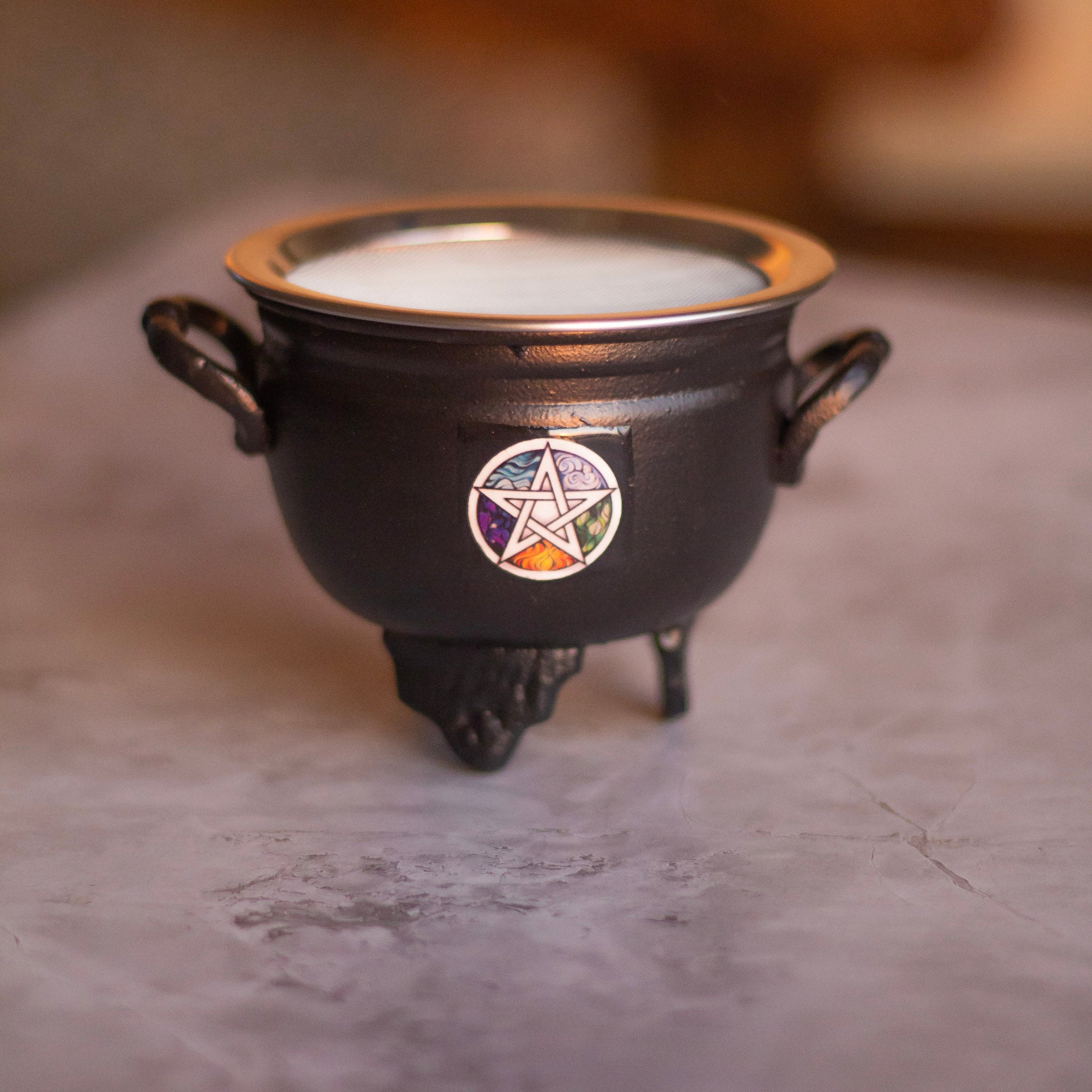 Pentacle Print Metal Cauldron with lid - Image 2