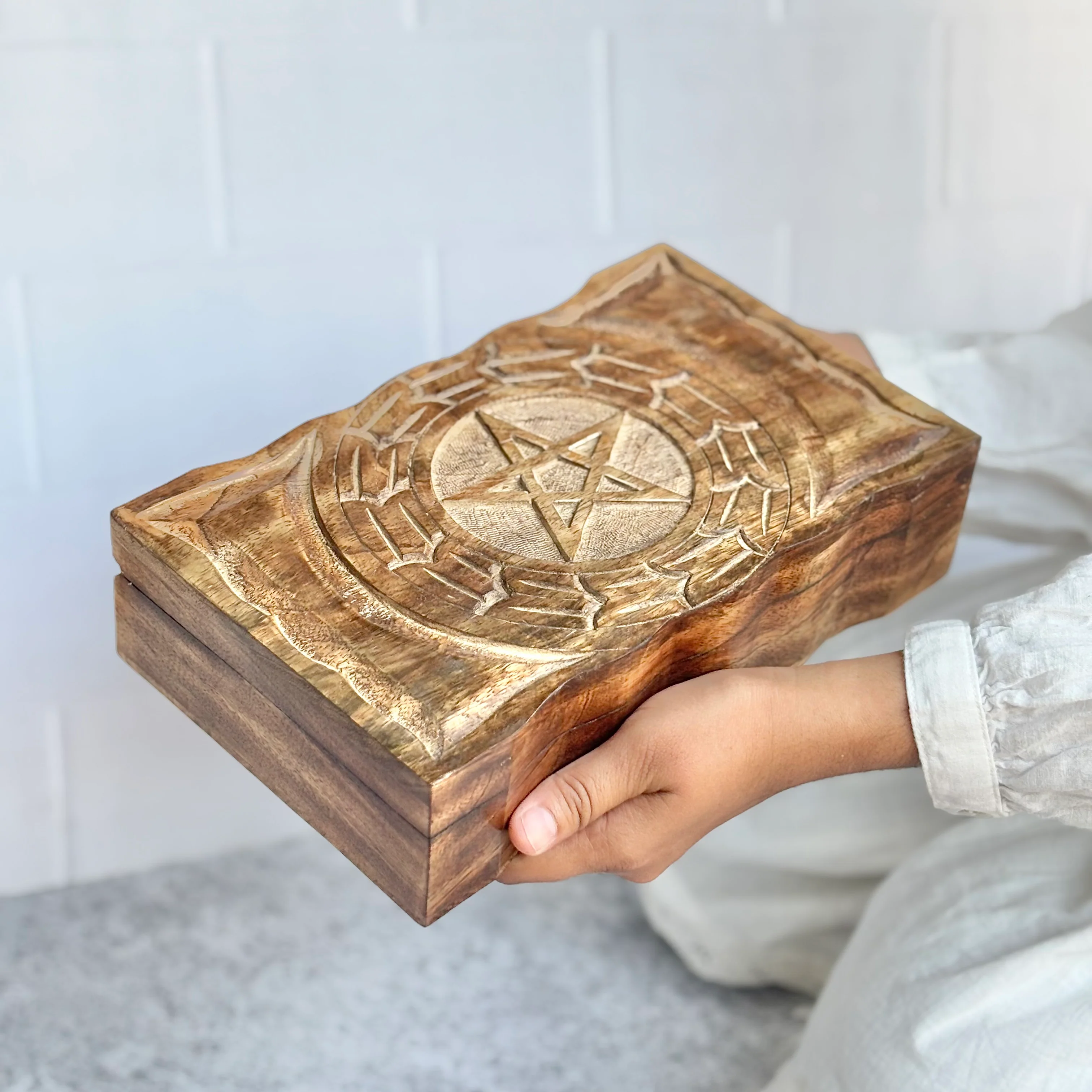 Pentale Craved wooden Box - Image 6