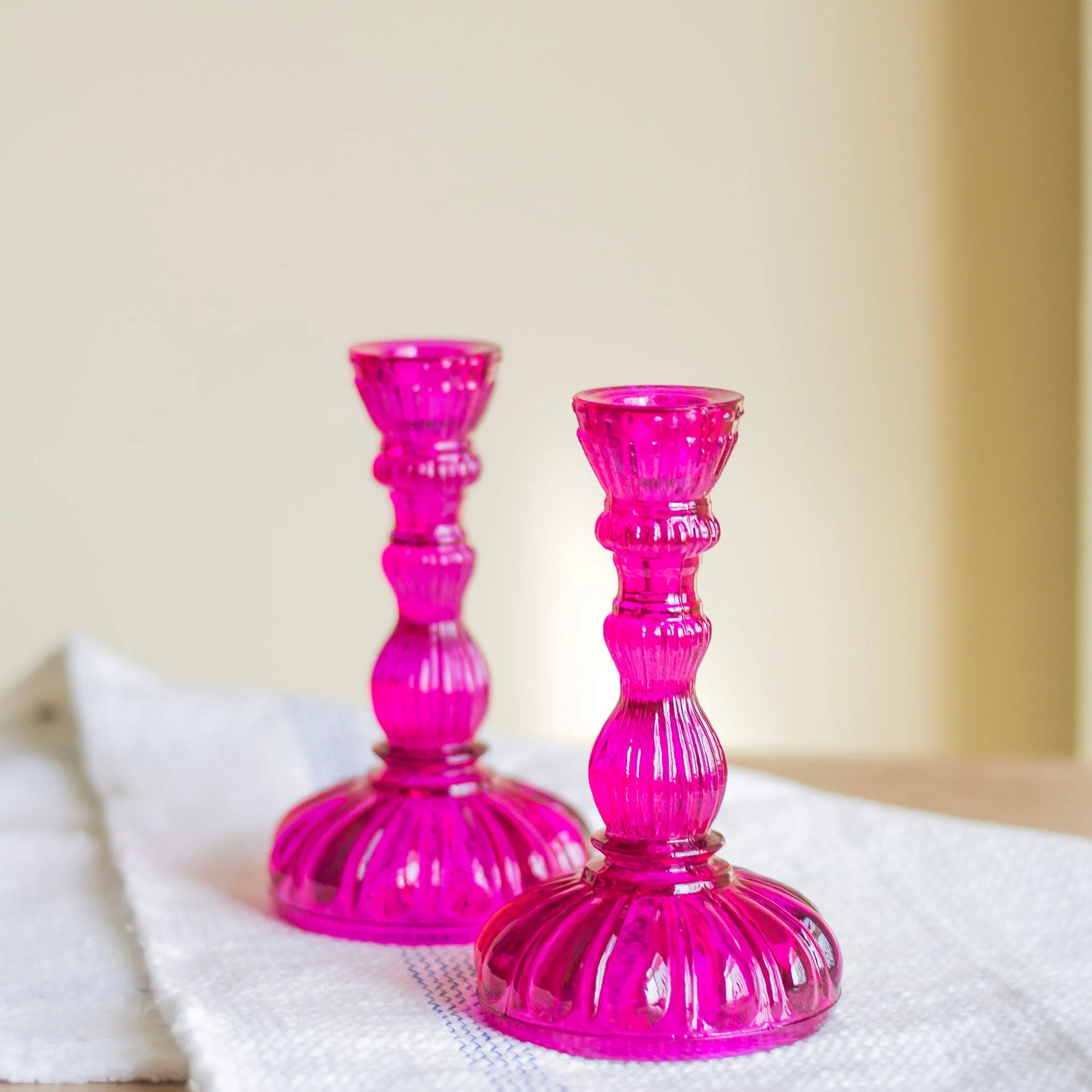 Pink Vintage Style Glass Candle Holder - Image 3