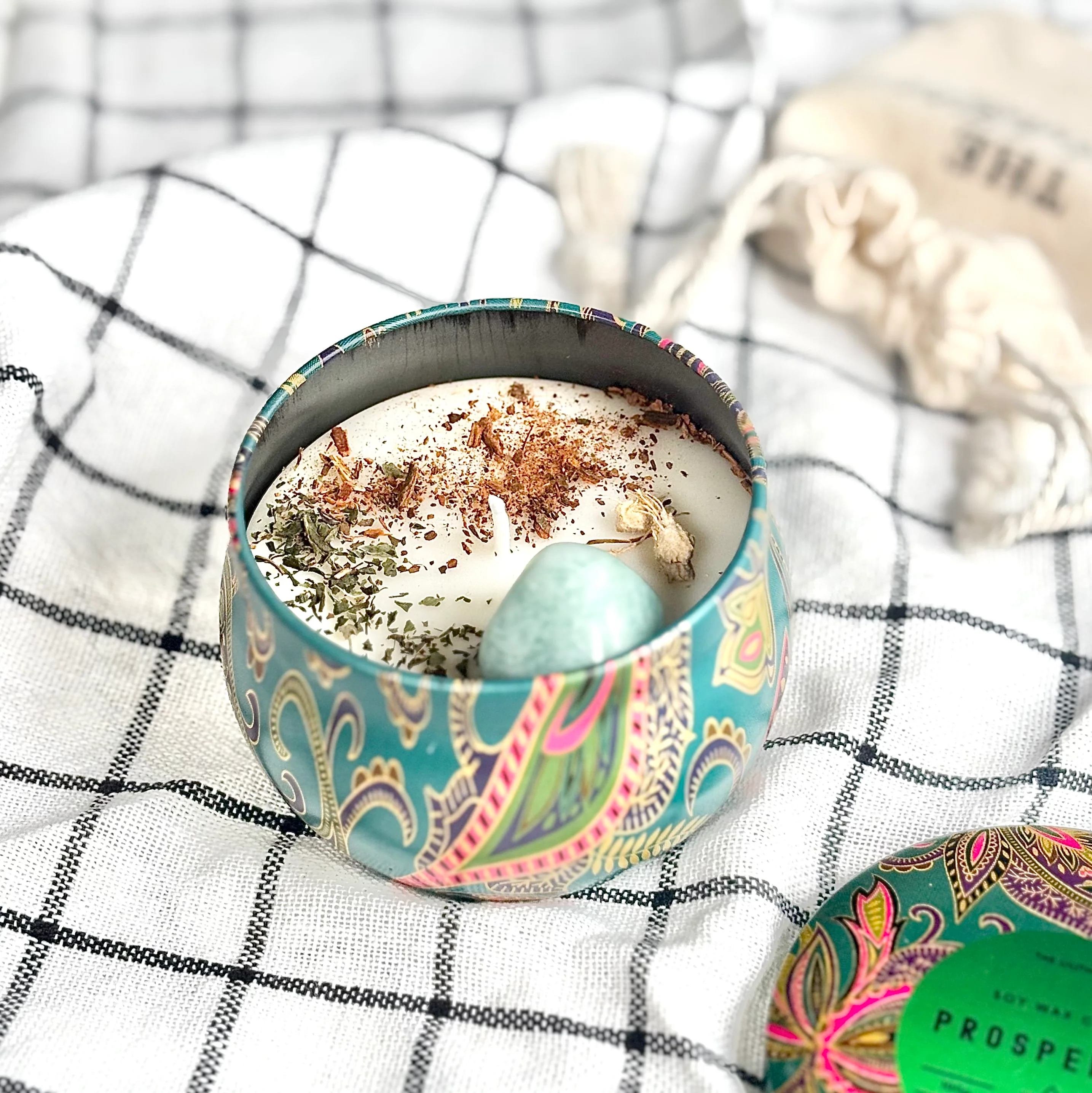 Prosperity Tin Container Soy Intention Candle - 100 g - Image 2