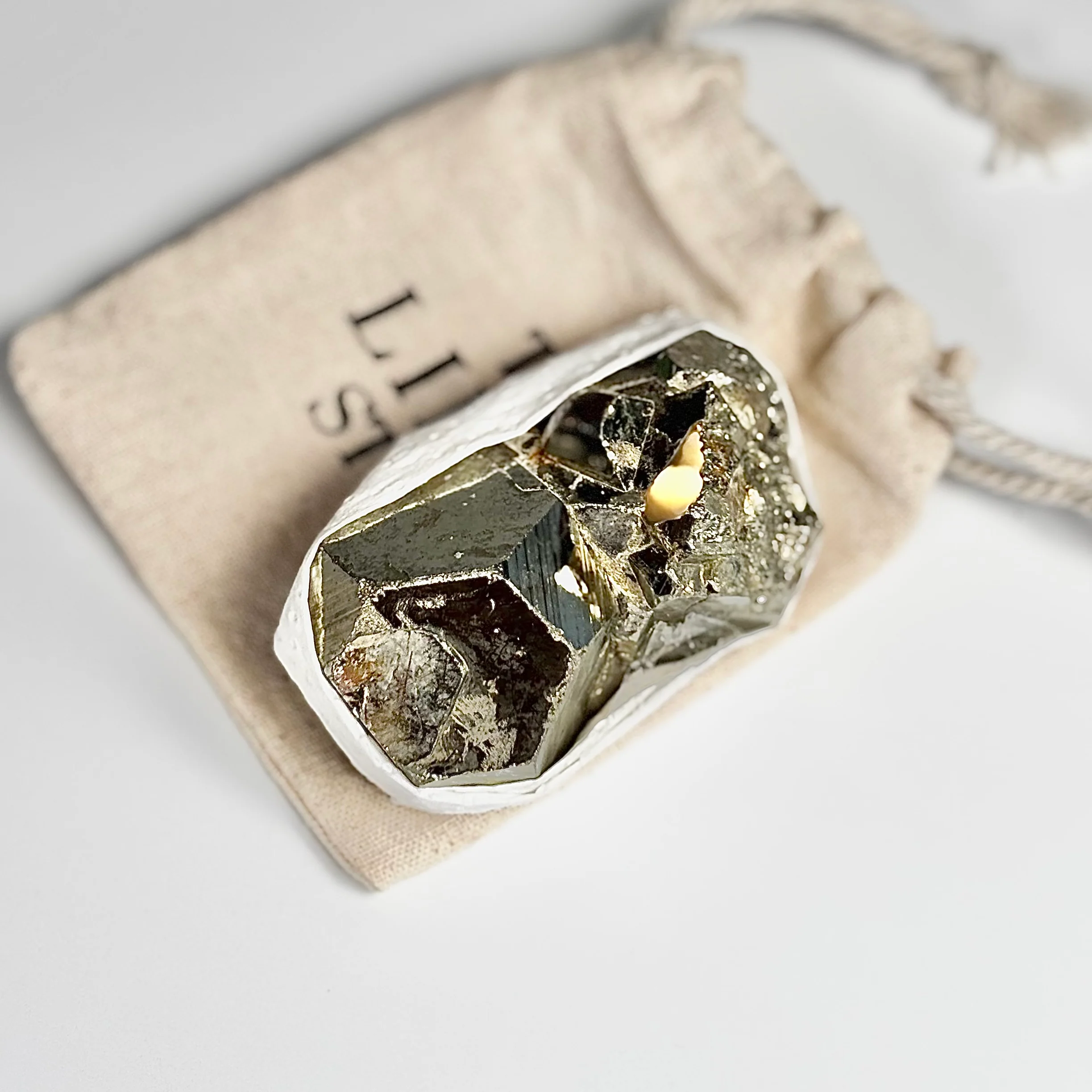Peruvian Pyrite Cluster – 205g -Golden Brilliance & Striking Presence - Image 3